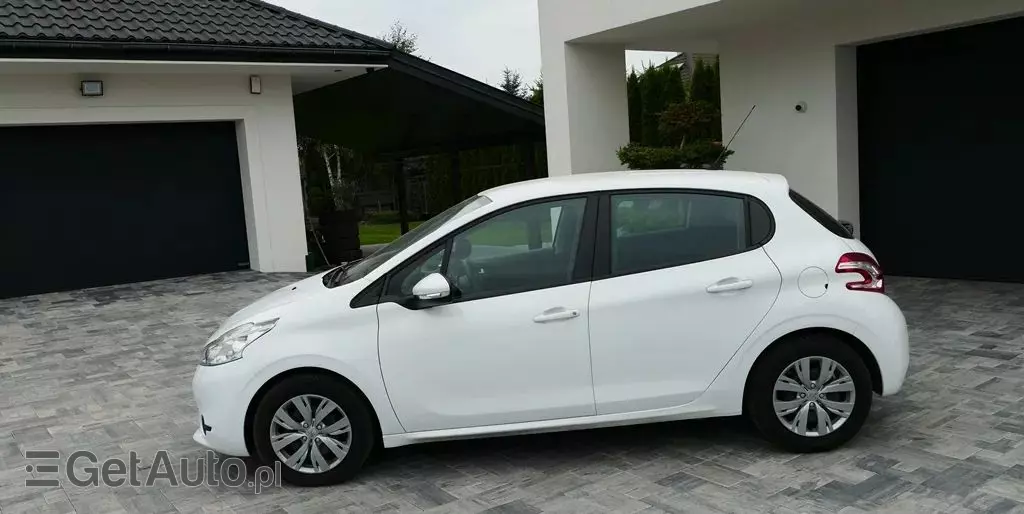 PEUGEOT 208 1.2 PureTech Allure