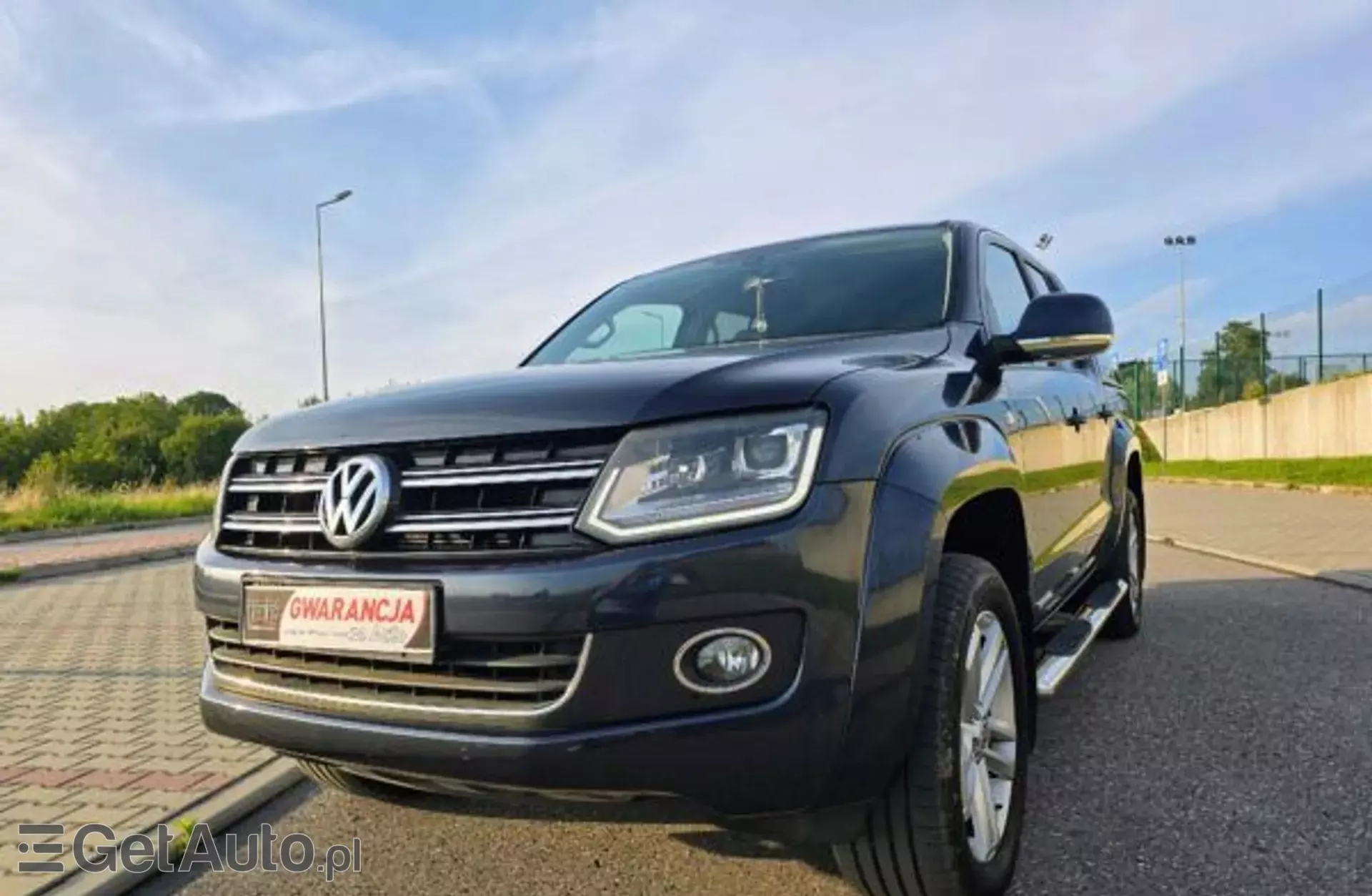 VOLKSWAGEN Amarok 