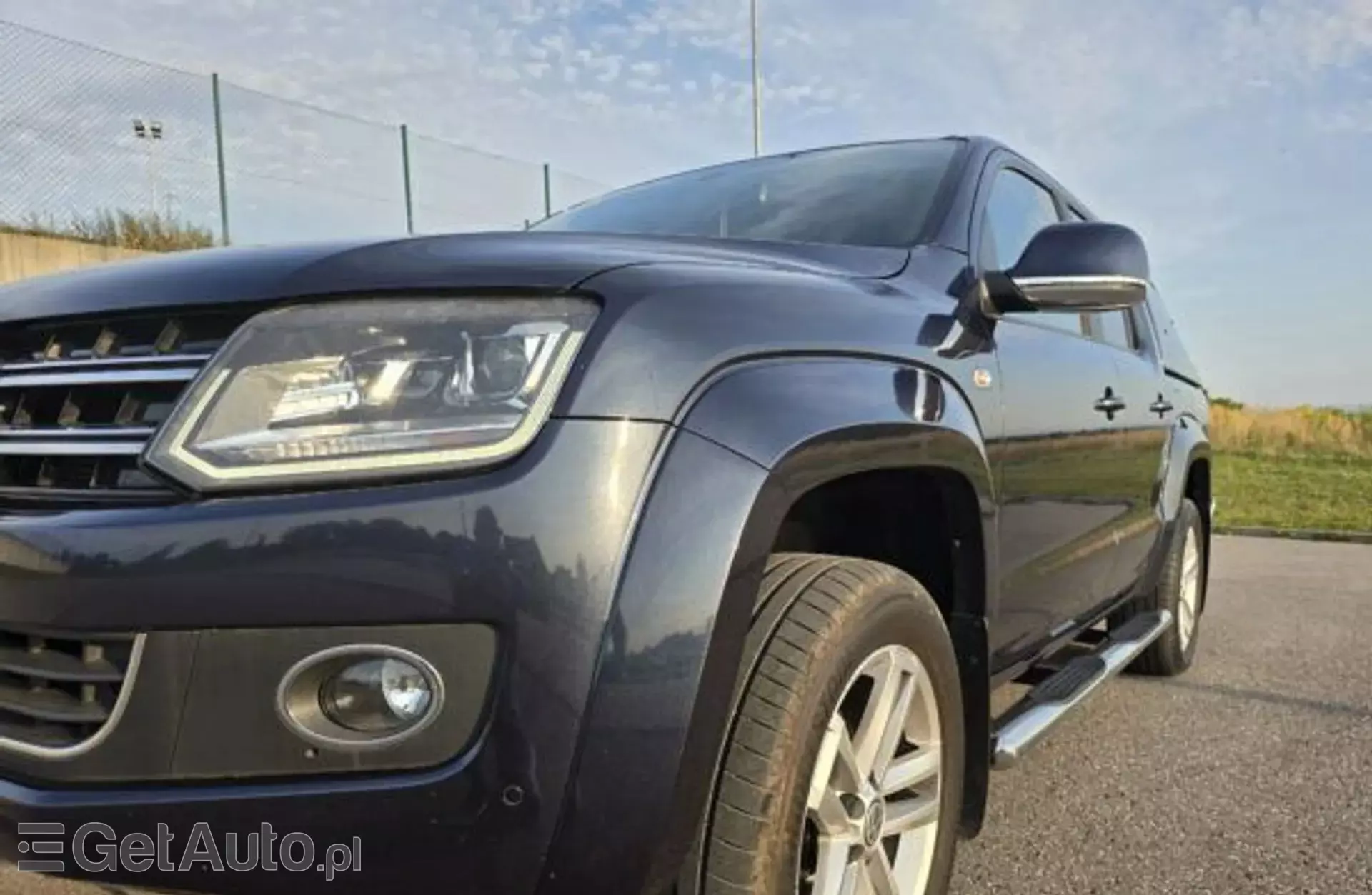 VOLKSWAGEN Amarok 