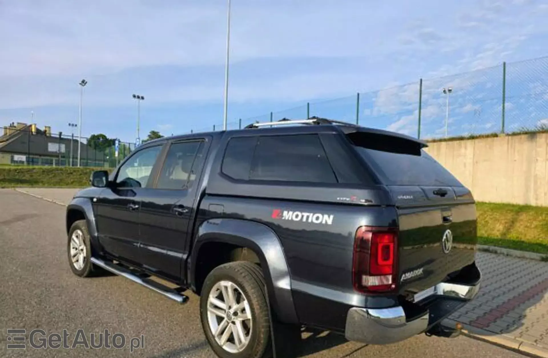 VOLKSWAGEN Amarok 