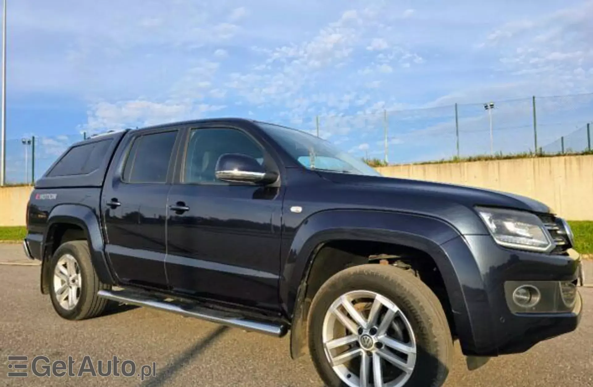 VOLKSWAGEN Amarok 