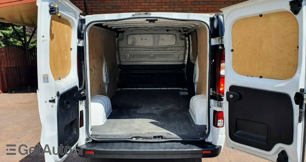 OPEL Vivaro 