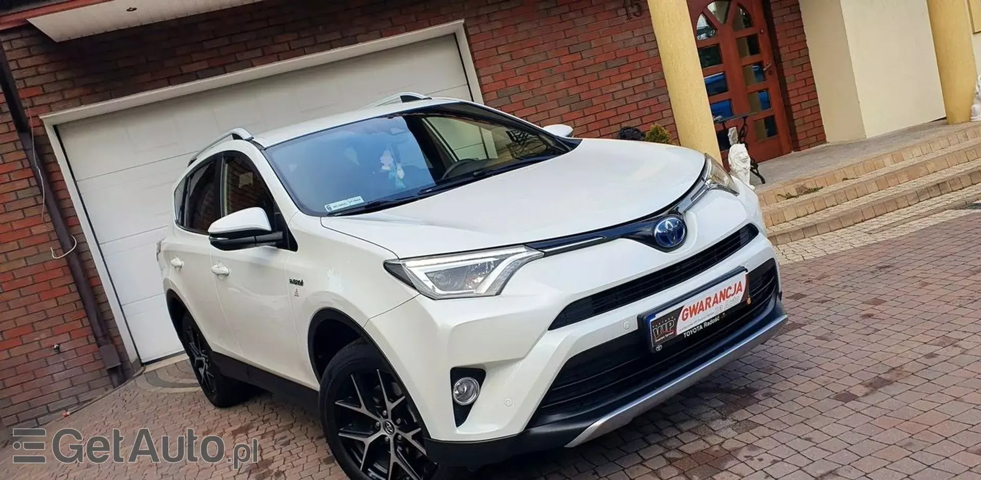 TOYOTA RAV4 