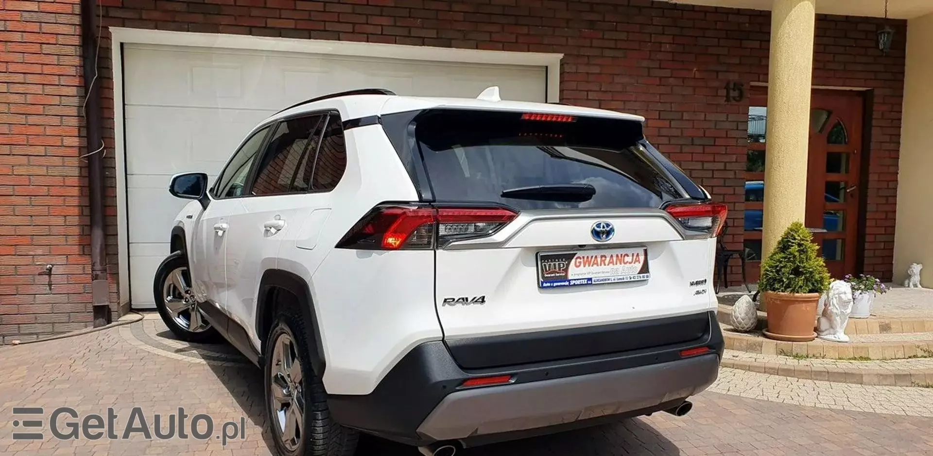 TOYOTA RAV4 