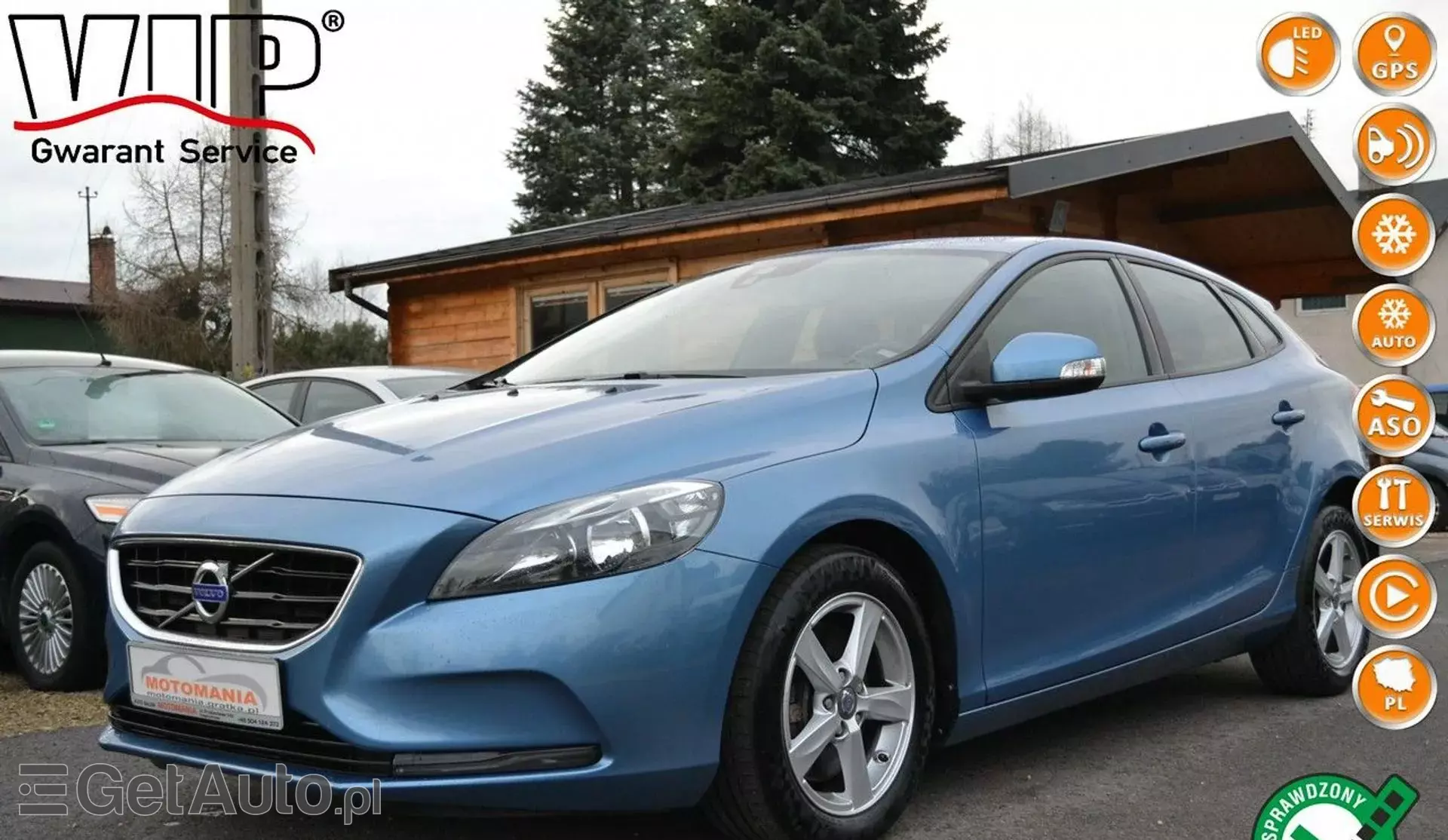 VOLVO V40 