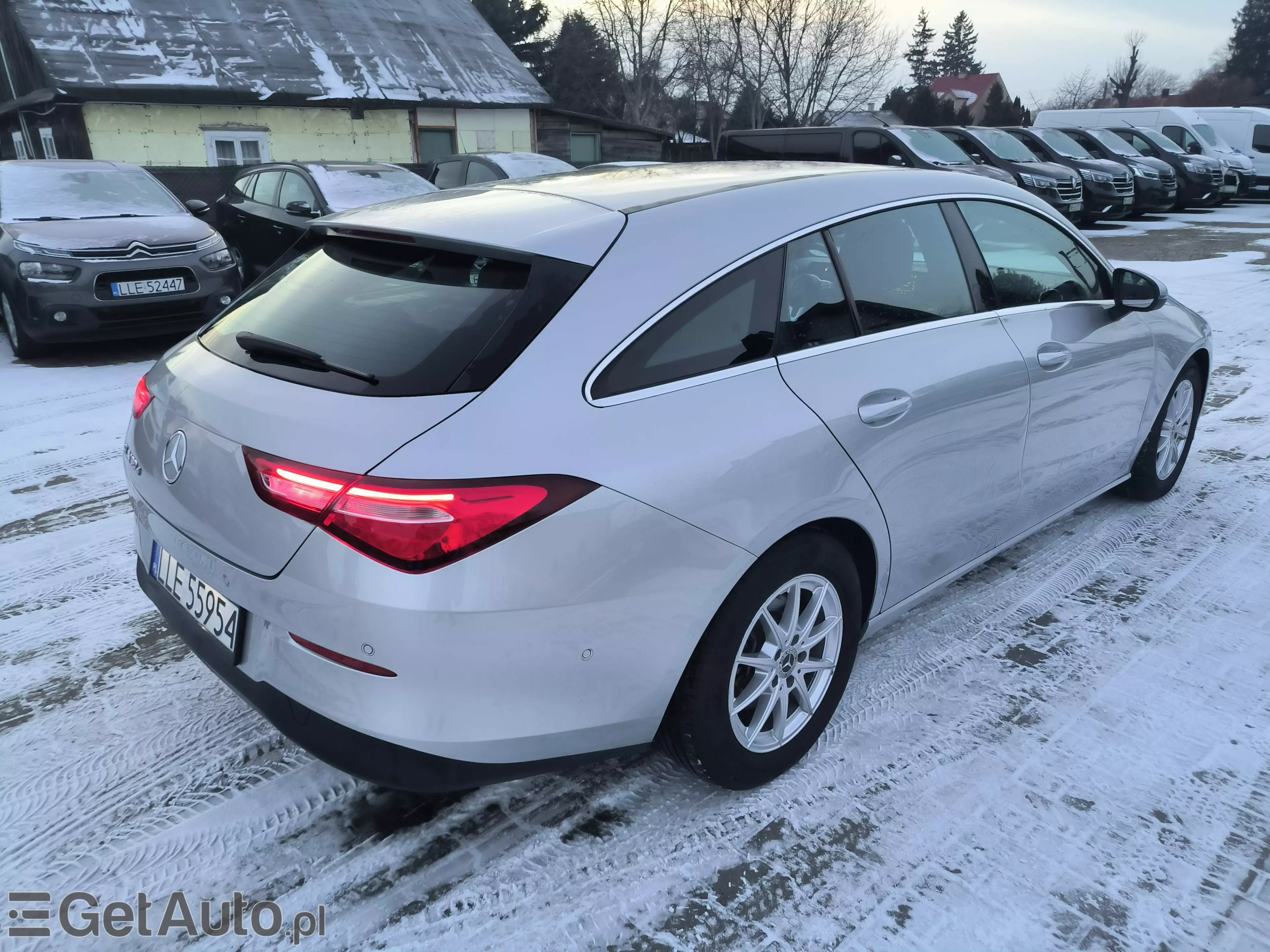 MERCEDES-BENZ CLA Shooting Brake