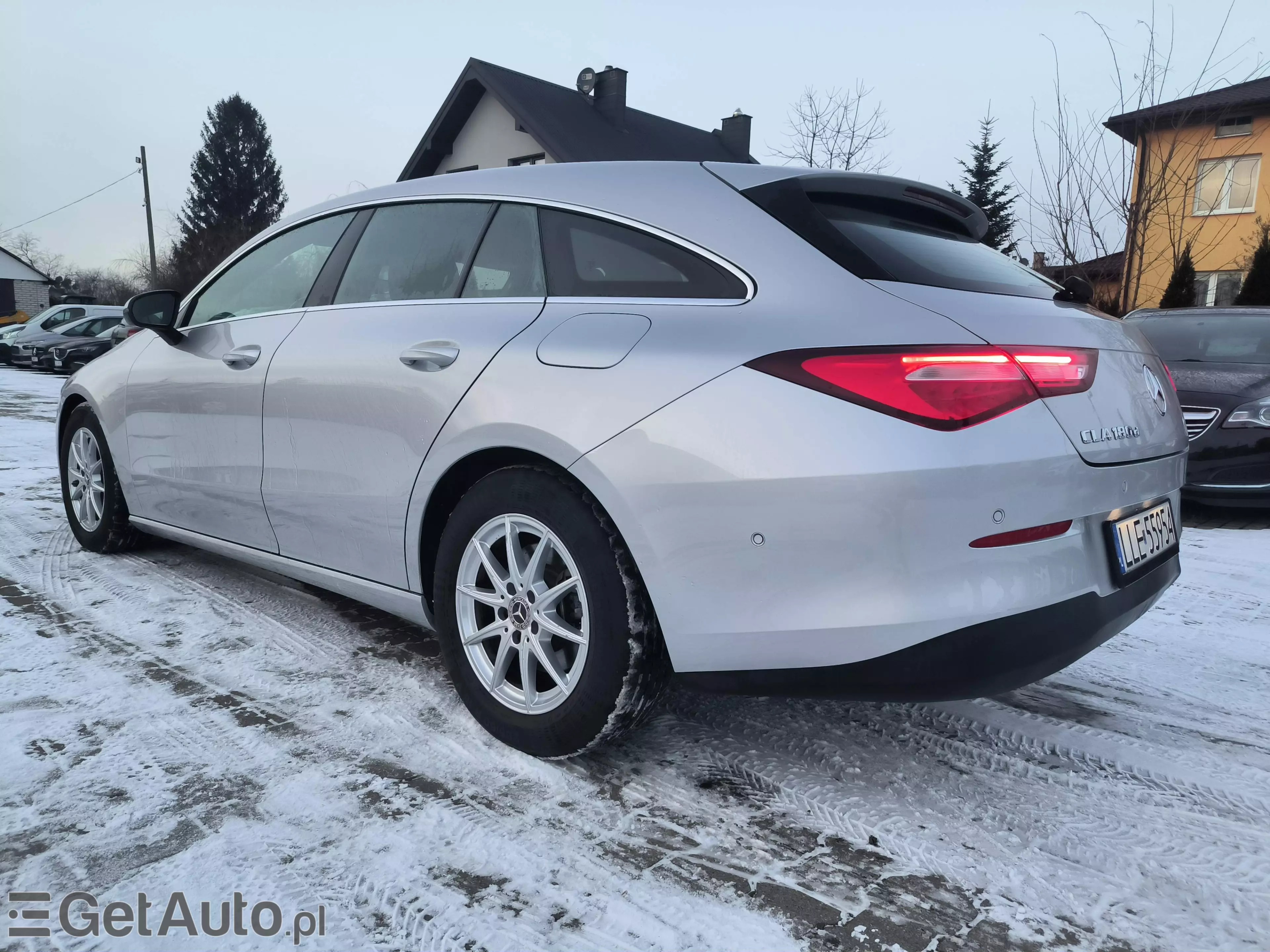 MERCEDES-BENZ CLA Shooting Brake