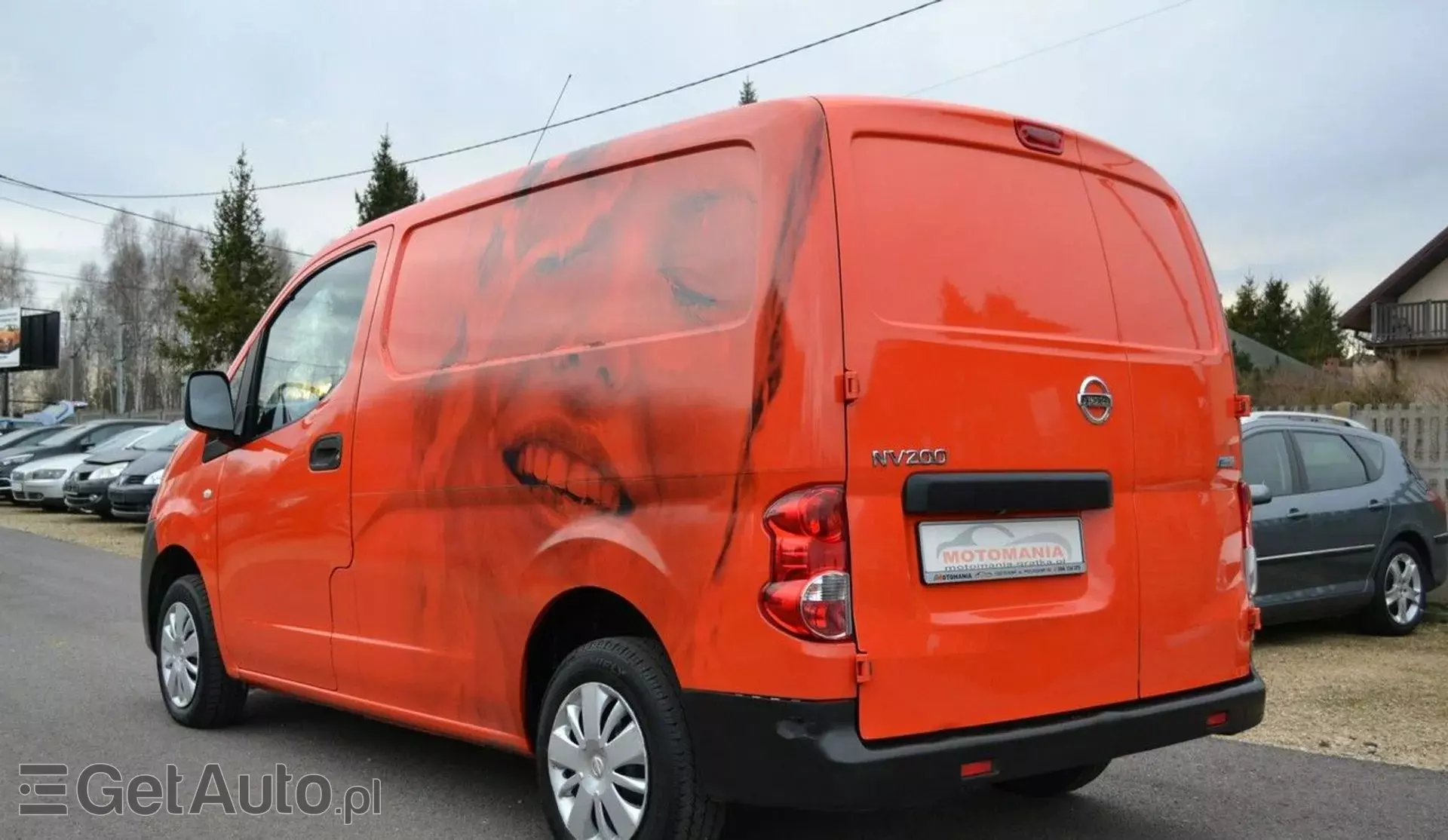 NISSAN NV200 