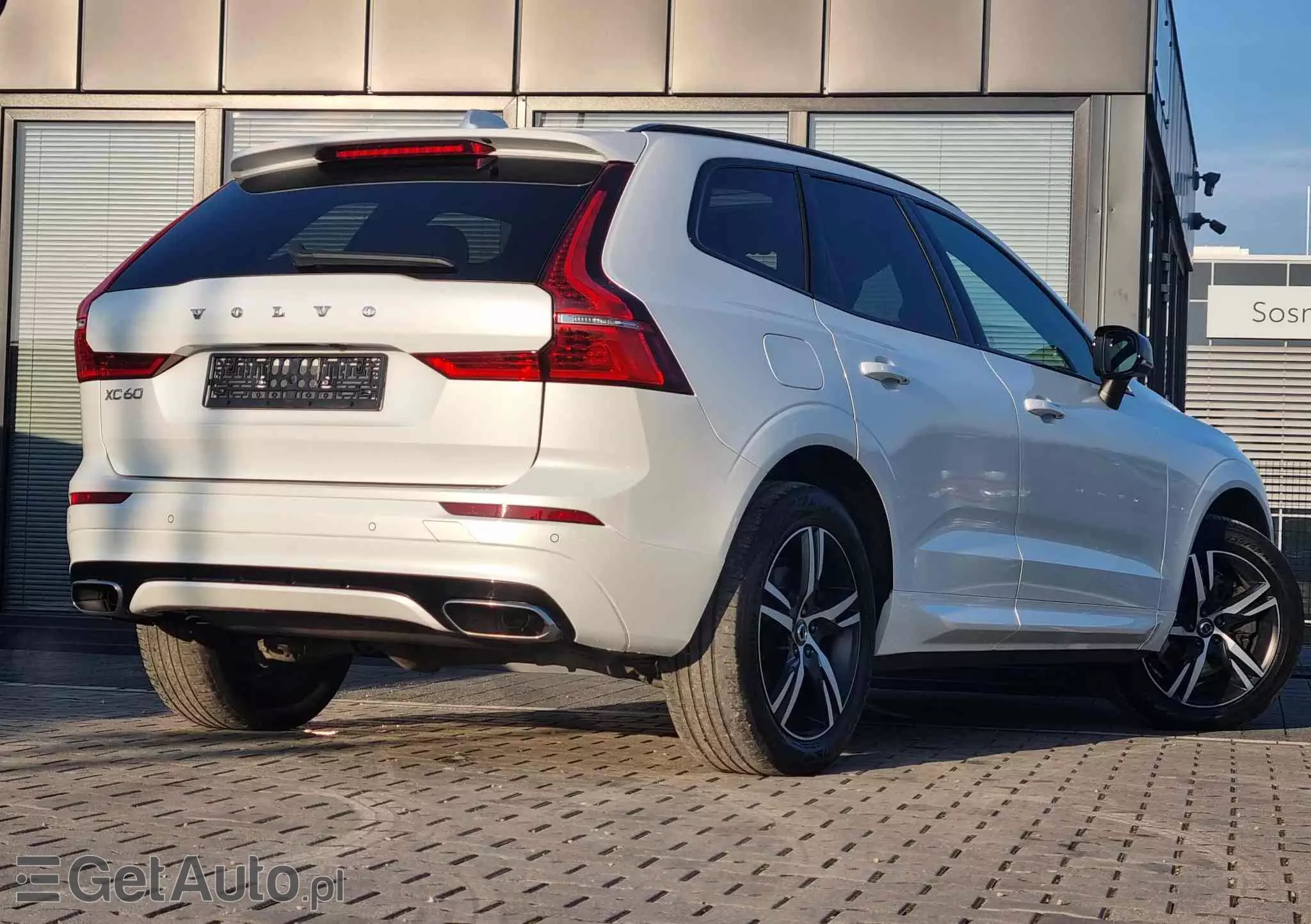 VOLVO XC 60 D5 AWD R-Design