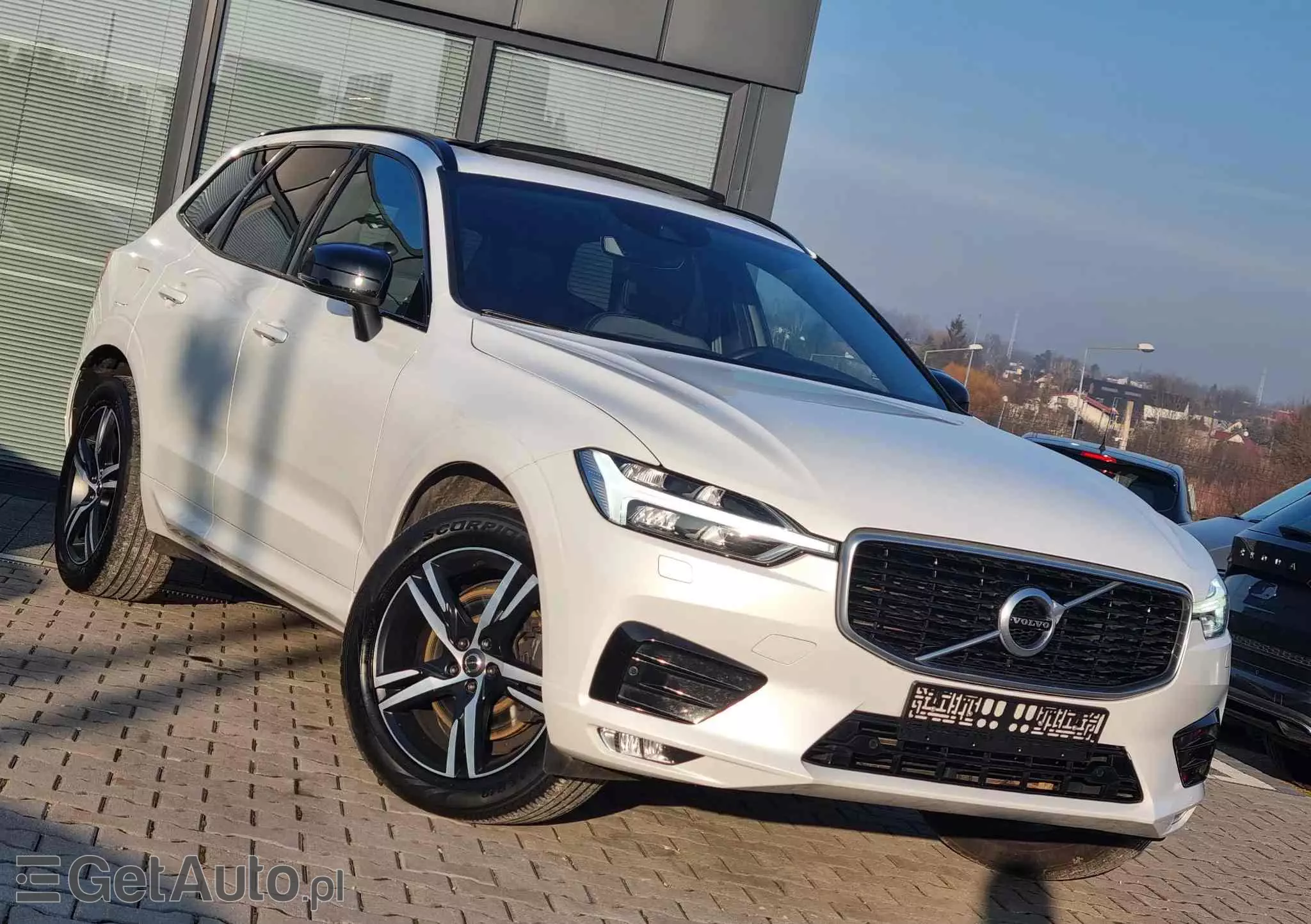 VOLVO XC 60 D5 AWD R-Design