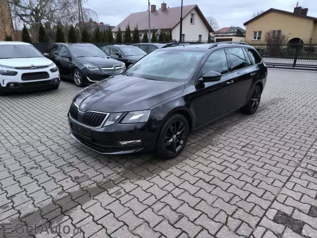 SKODA Octavia Ambition DSG