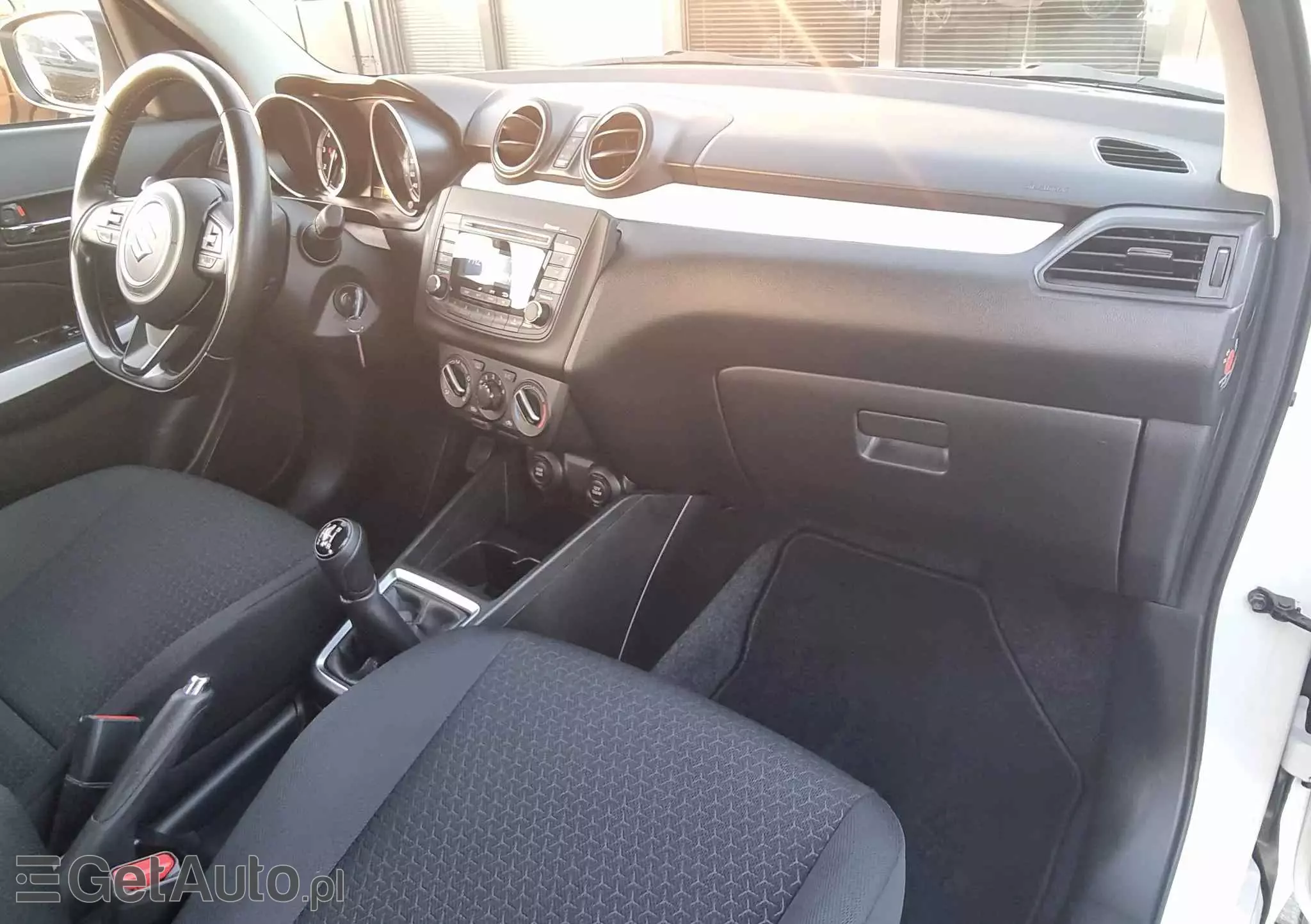 SUZUKI Swift 1.2 Premium