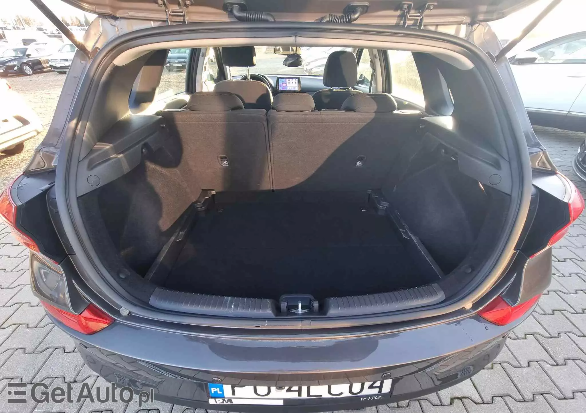 HYUNDAI I30 1.4 Classic +