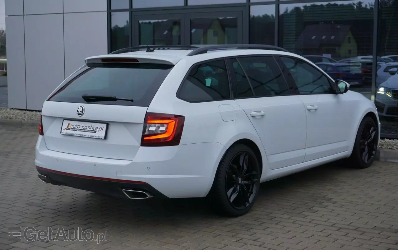 SKODA Octavia 2.0 TDI RS DSG