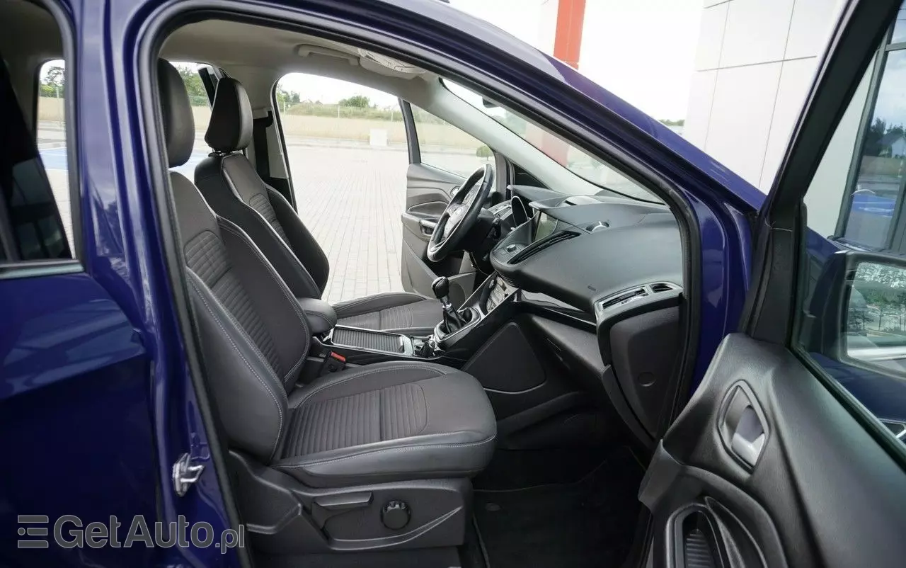 FORD Kuga 1.5 EcoBoost FWD Titanium