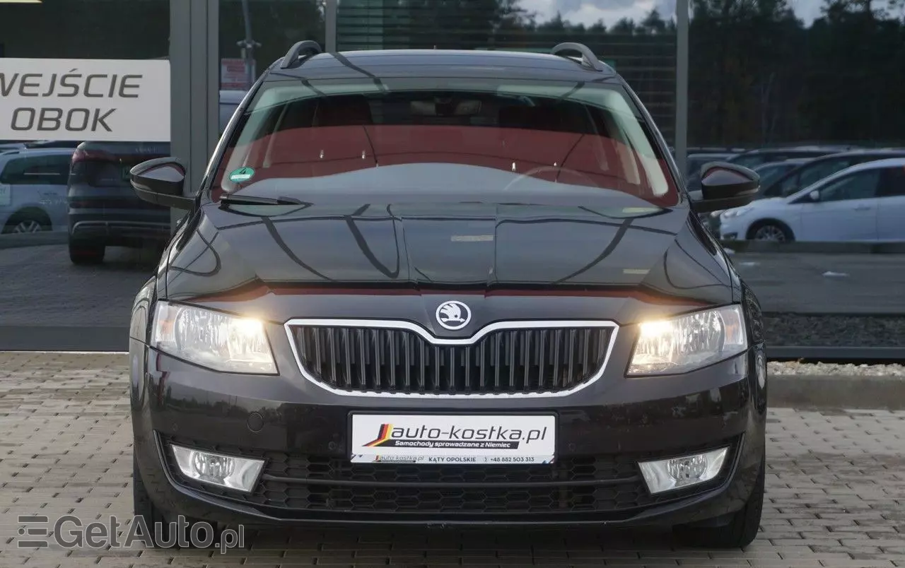 SKODA Octavia Combi 2.0 TDI Style