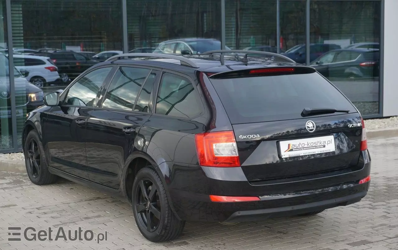 SKODA Octavia Combi 2.0 TDI Style