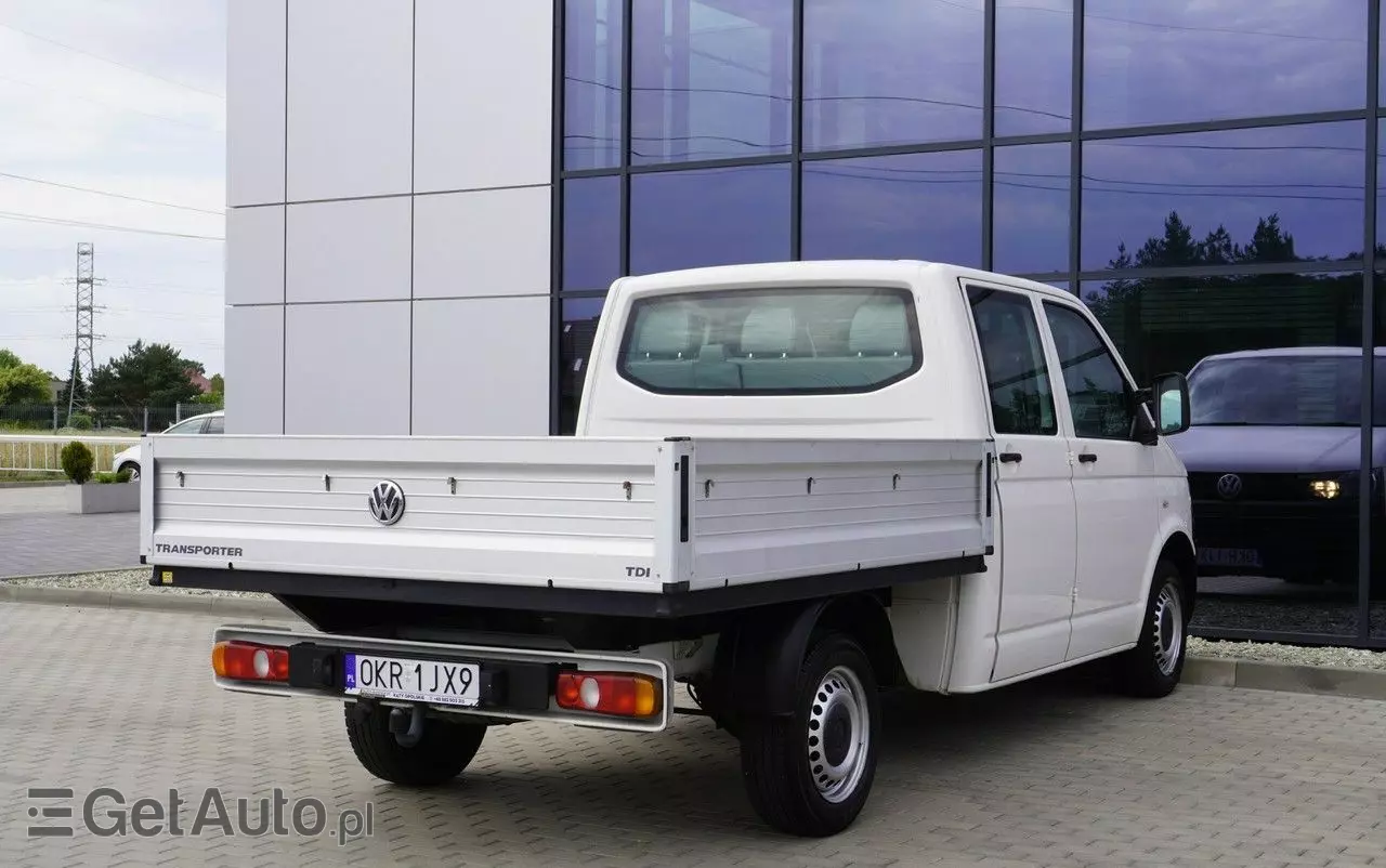 VOLKSWAGEN Transporter 