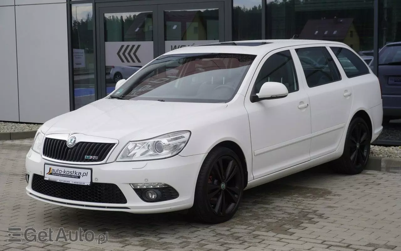 SKODA Octavia 2.0 TDI CR DPF DSG RS