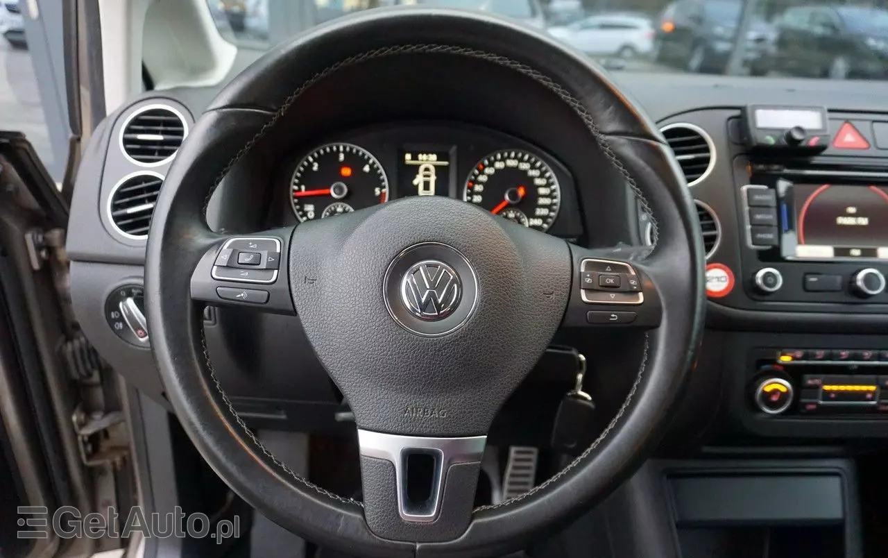 VOLKSWAGEN Golf Plus 