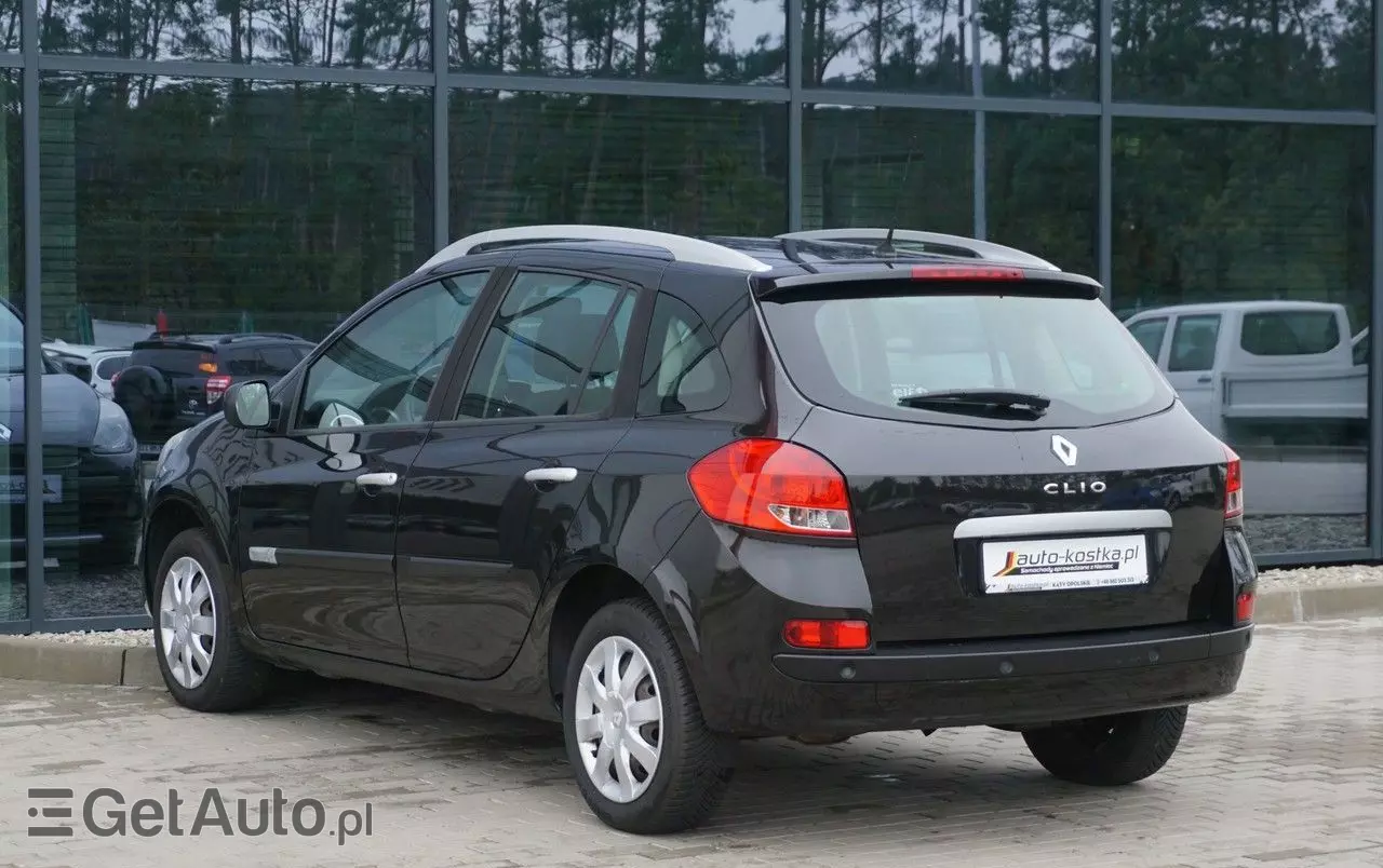 RENAULT Clio 1.2 TCE Authentique