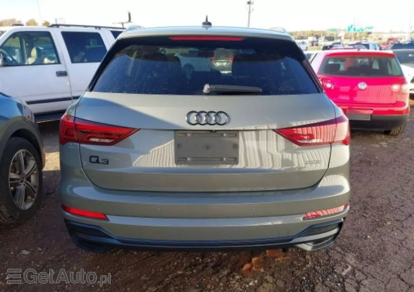 AUDI Q3 