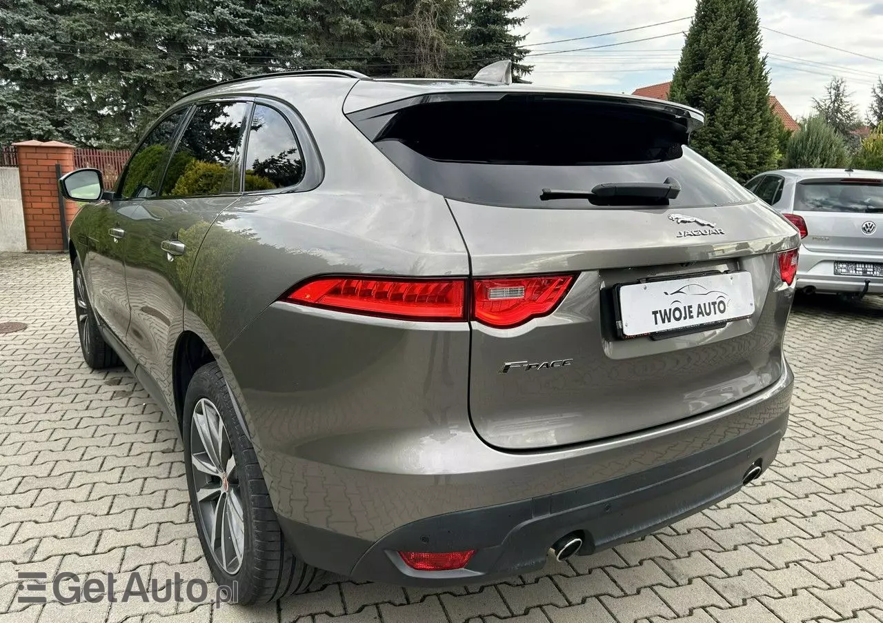 JAGUAR F-Pace 2.0 i4P AWD Prestige