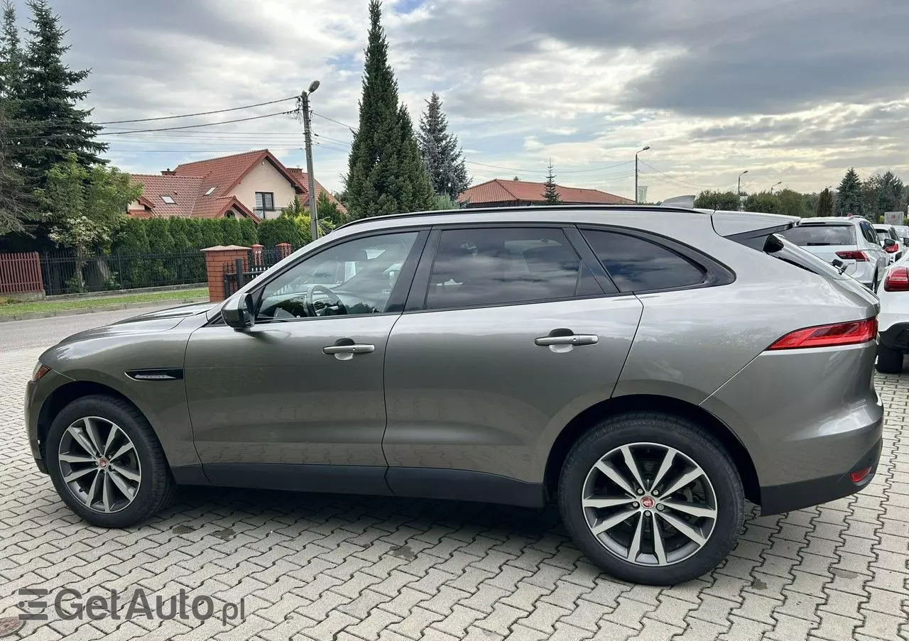 JAGUAR F-Pace 2.0 i4P AWD Prestige