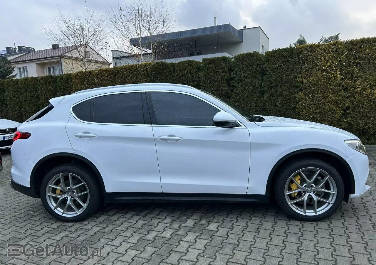 ALFA ROMEO Stelvio 2.0 Turbo Super Q4