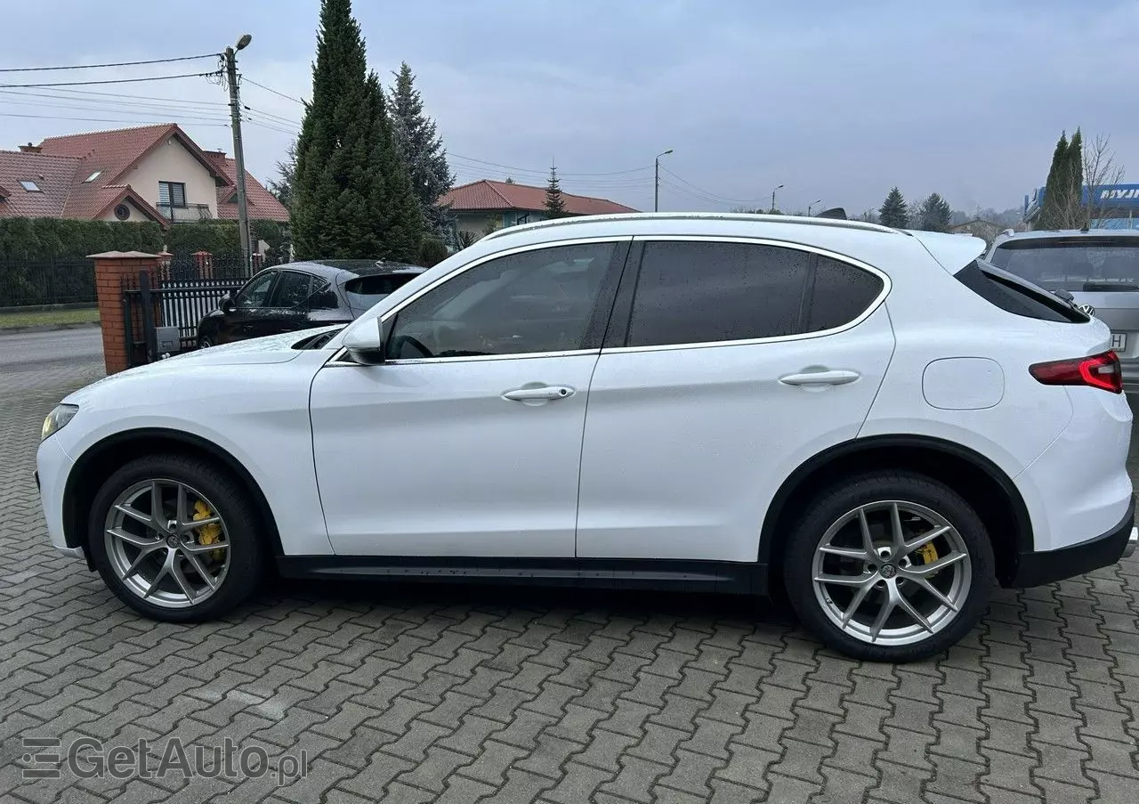 ALFA ROMEO Stelvio 2.0 Turbo Super Q4