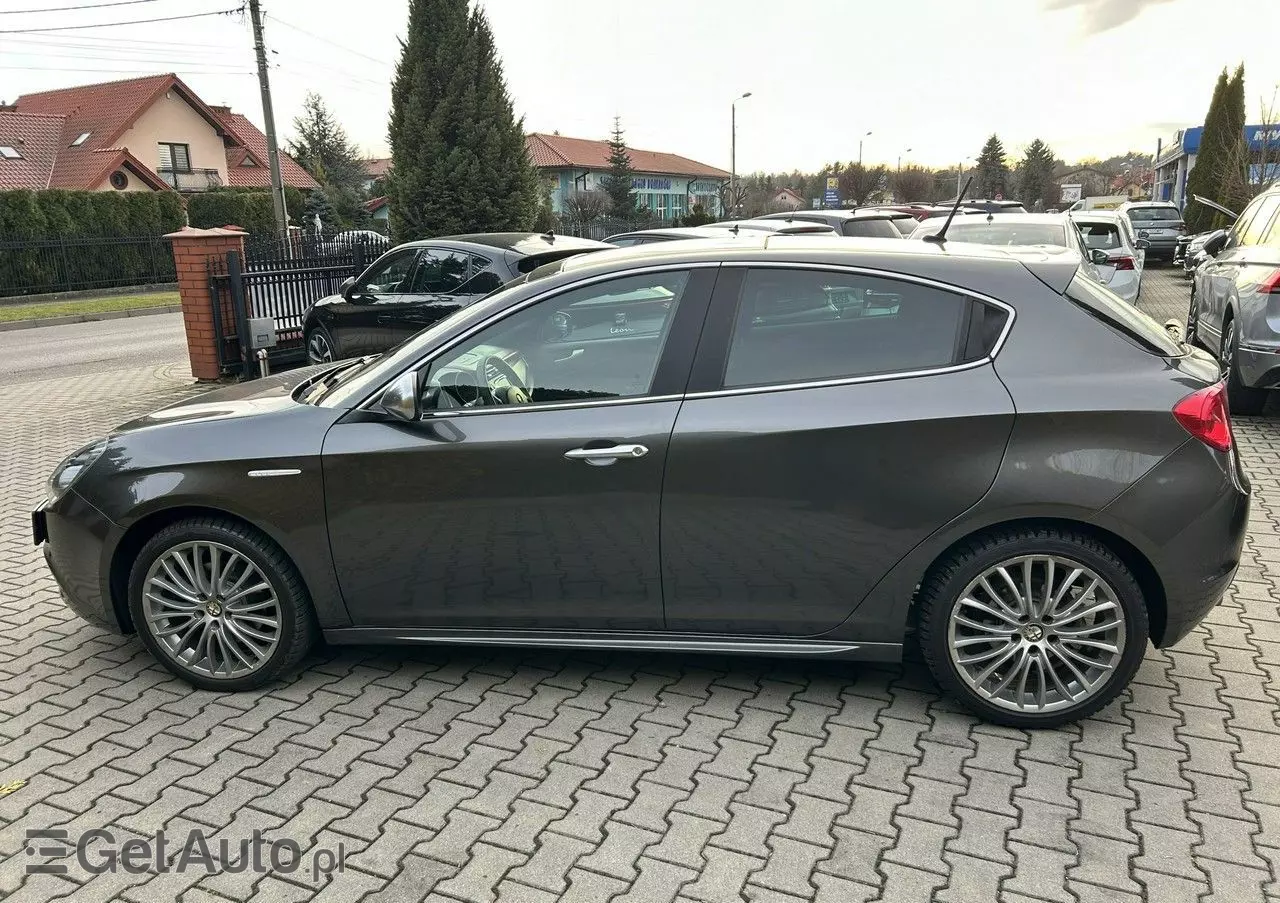 ALFA ROMEO Giulietta 2.0 JTDM 16V TCT Sport