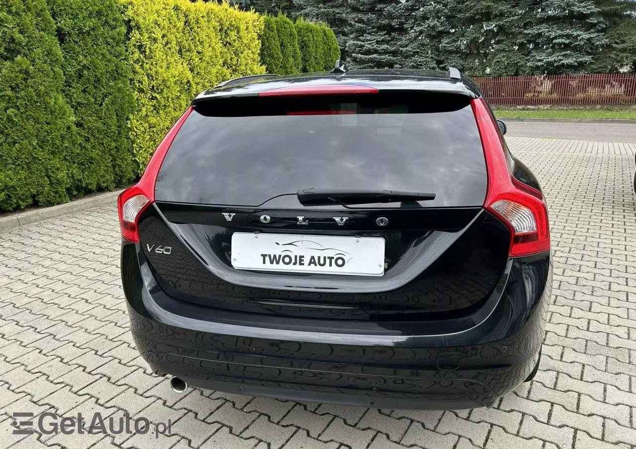 VOLVO V60 D2 Kinetic