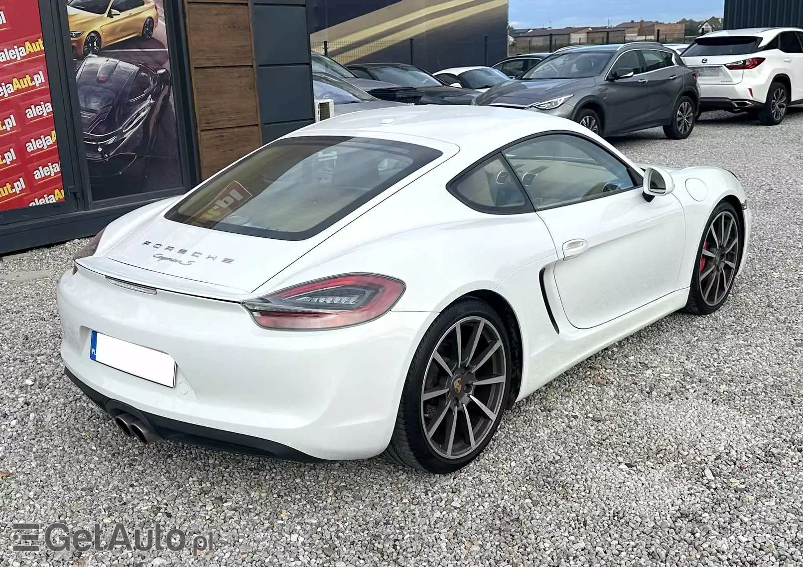 PORSCHE Cayman 