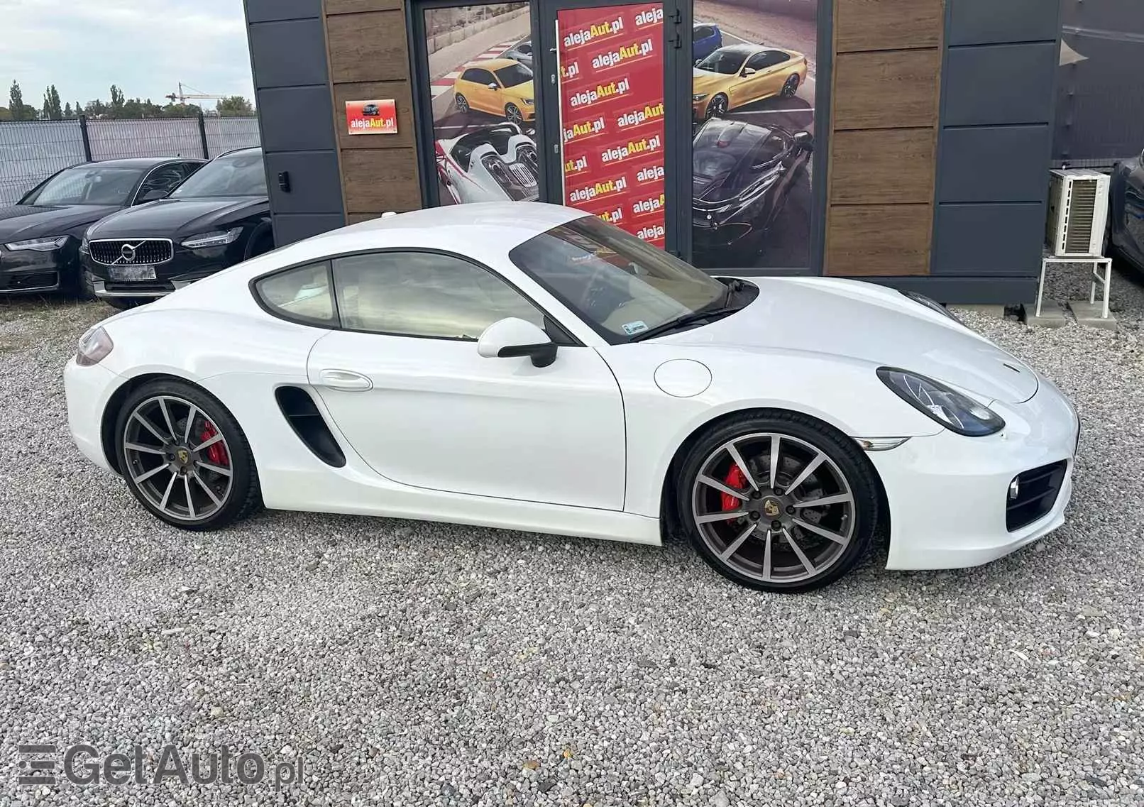 PORSCHE Cayman 