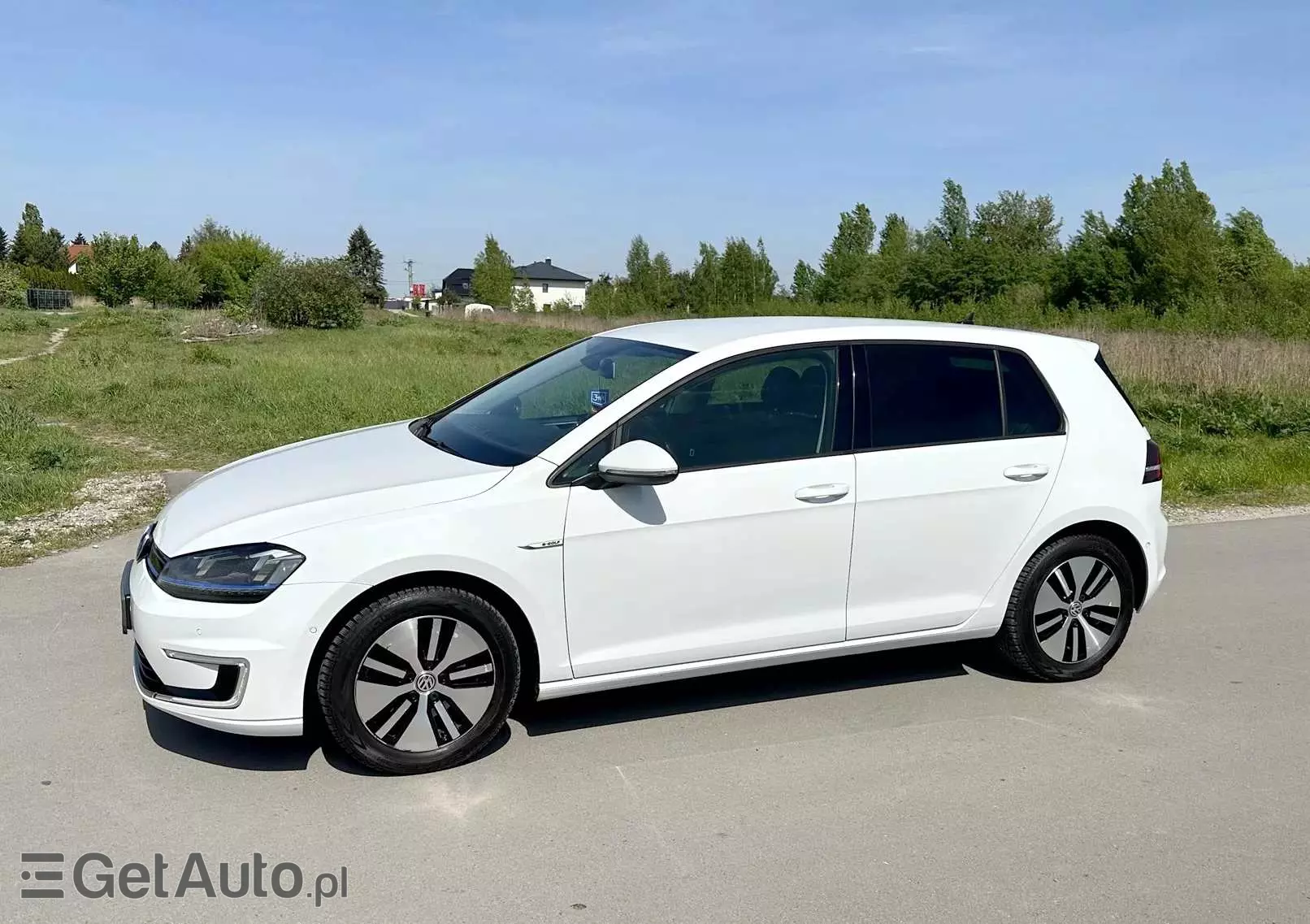 VOLKSWAGEN Golf E-Golf