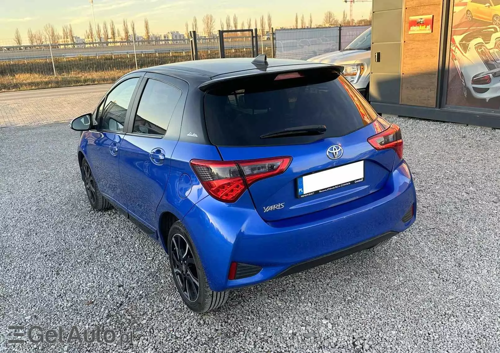 TOYOTA Yaris 1.5 Selection