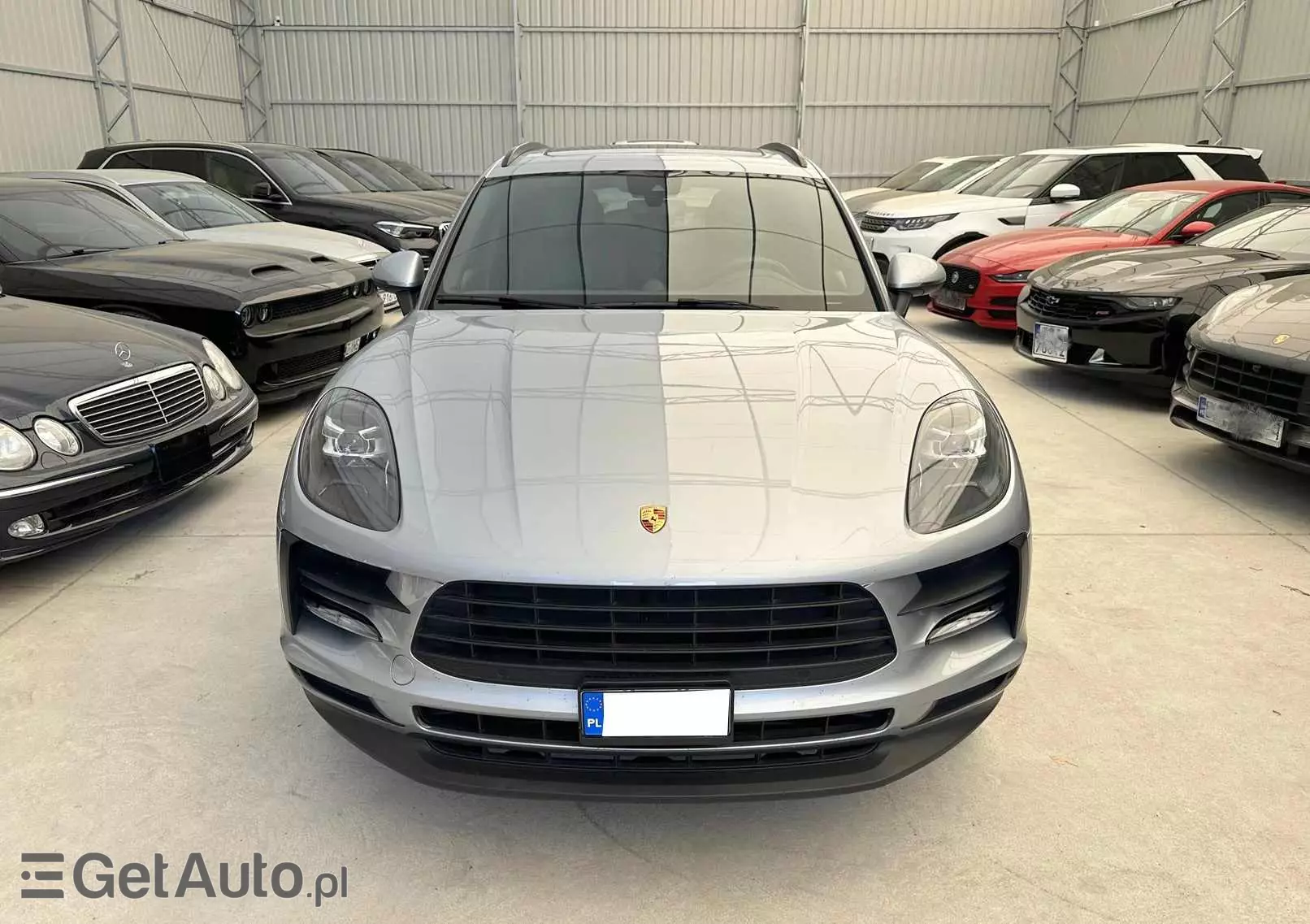 PORSCHE Macan Standard