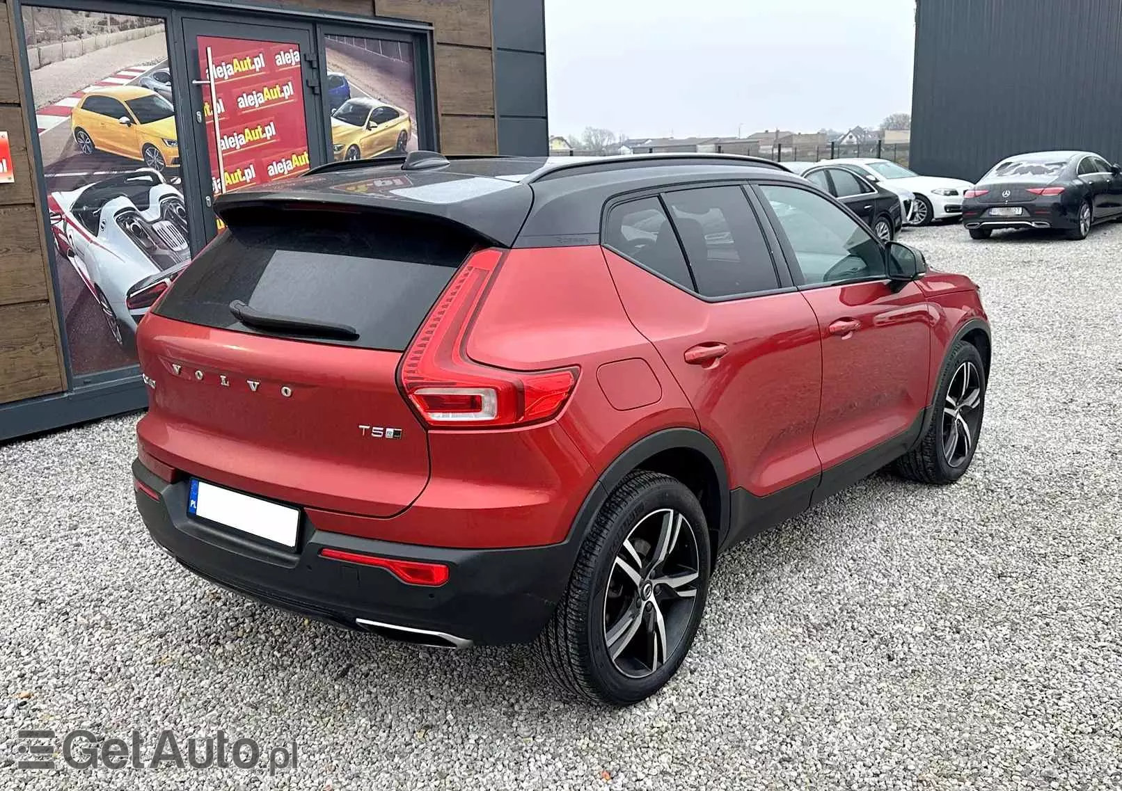 VOLVO XC 40 T5 AWD R-Design