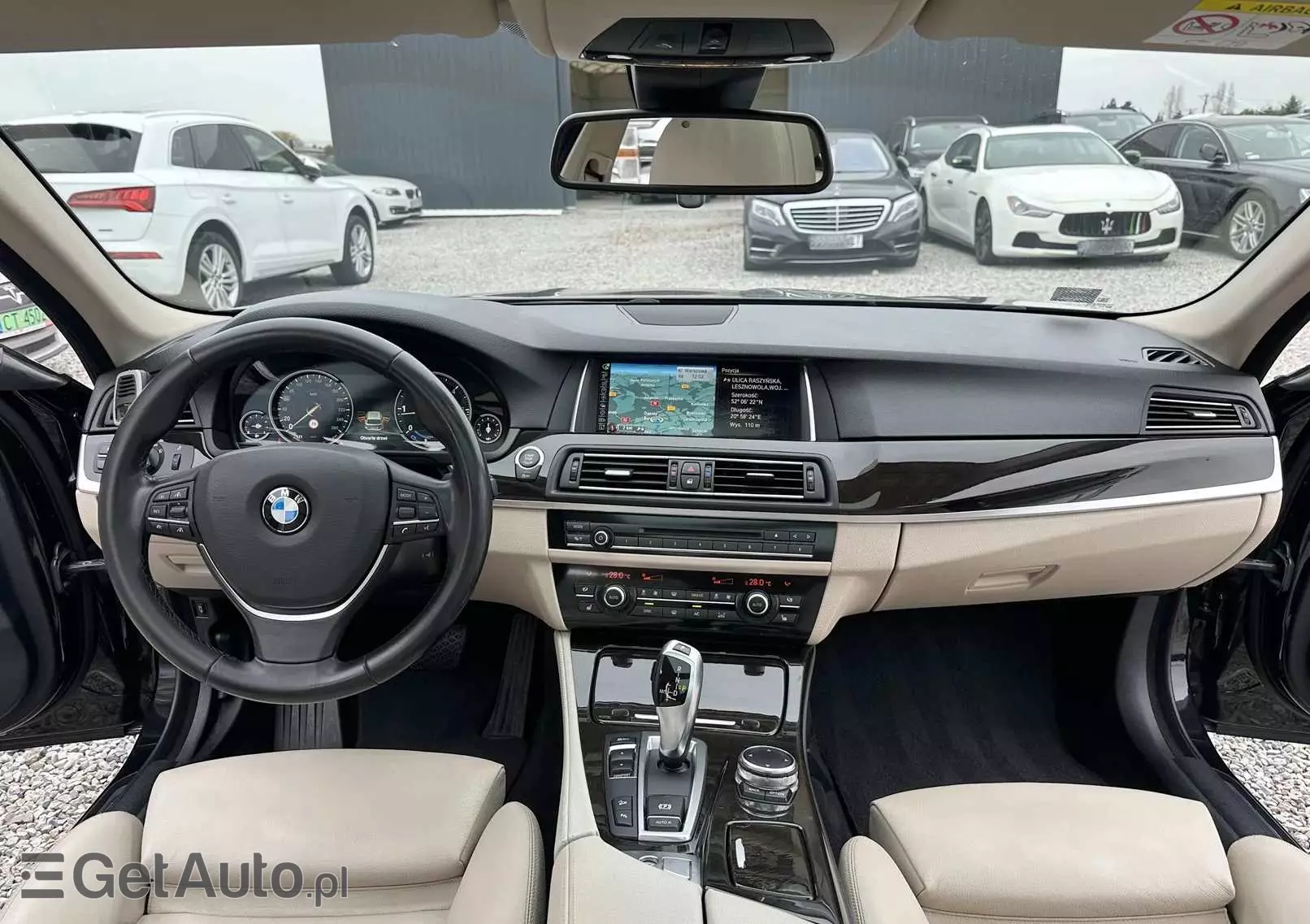 BMW Seria 5 525d xDrive Luxury Line