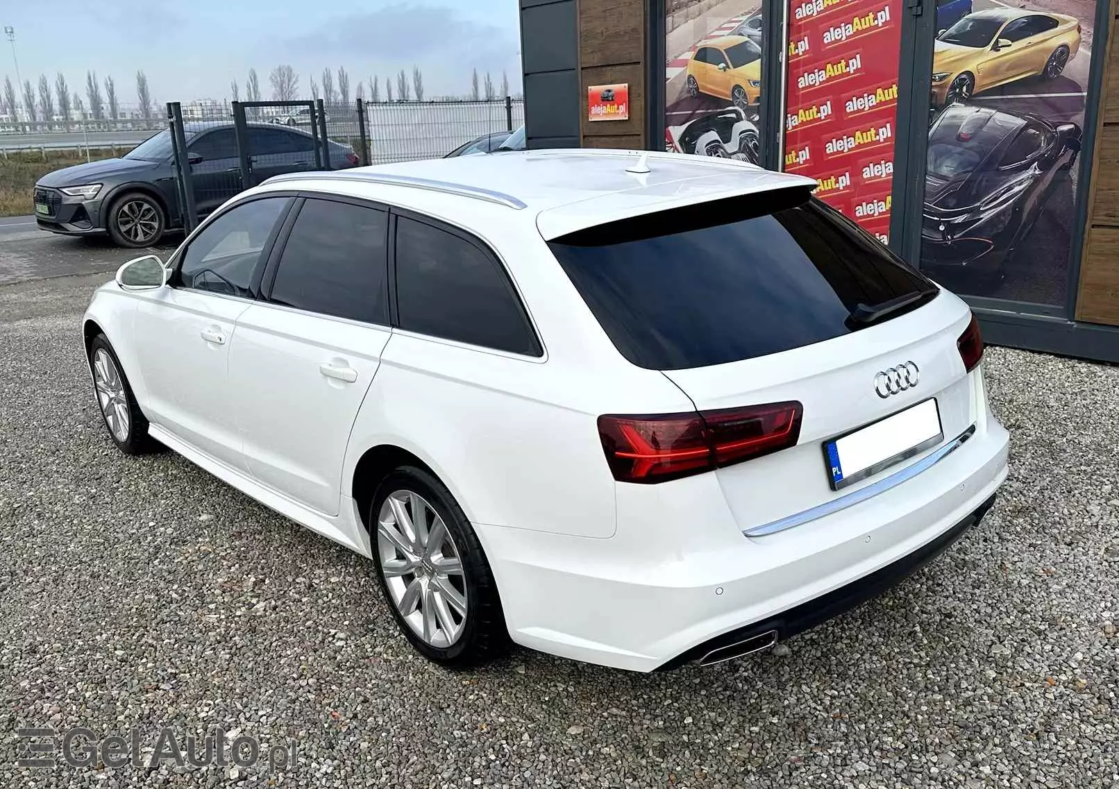 AUDI A6 Avant 2.0 TDI Ultra DPF S tronic