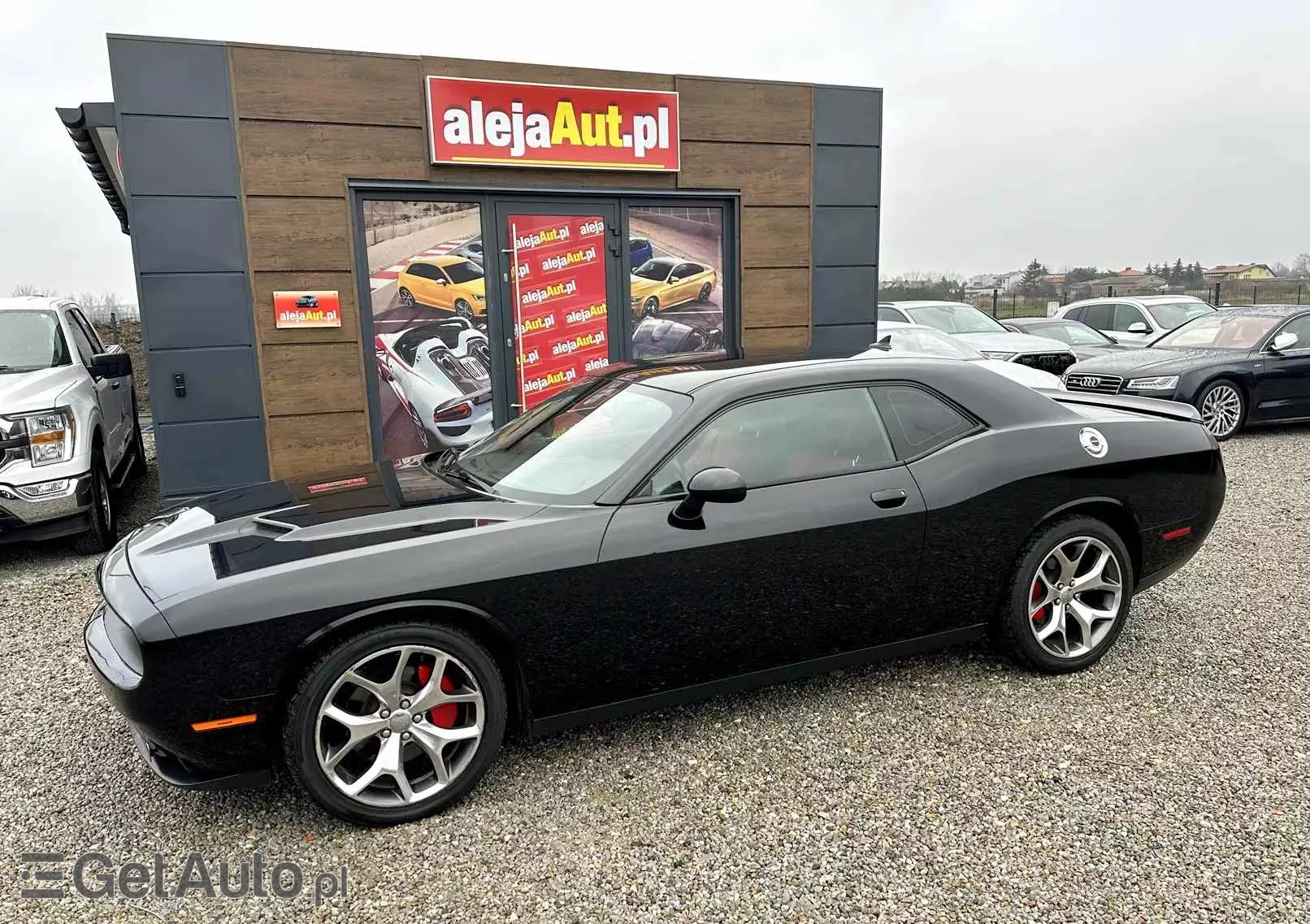 DODGE Challenger Automatik SXT Plus