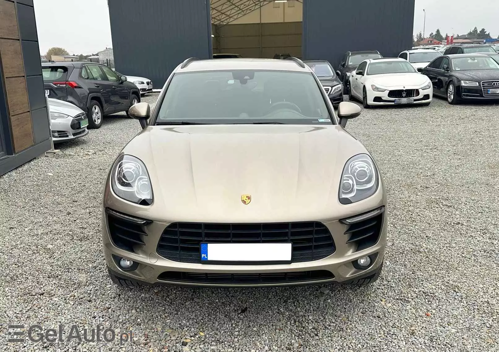 PORSCHE Macan PDK