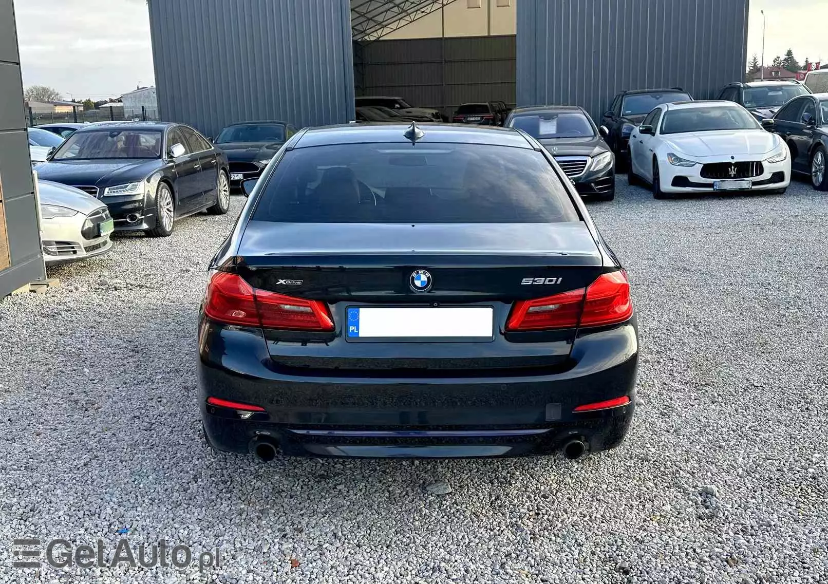 BMW Seria 5 528i xDrive Luxury Line