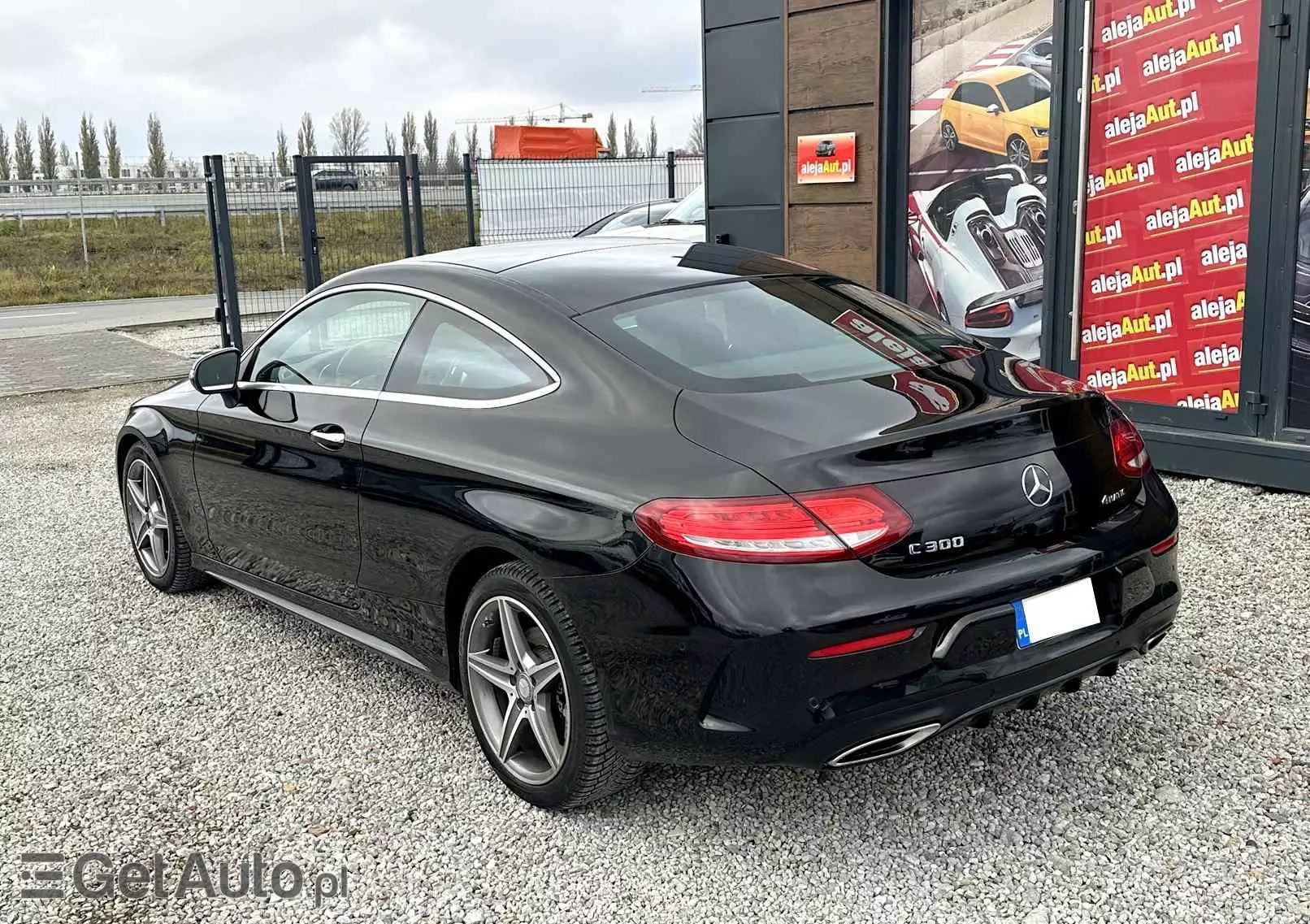 MERCEDES-BENZ Klasa C 300 Coupe 9G-TRONIC