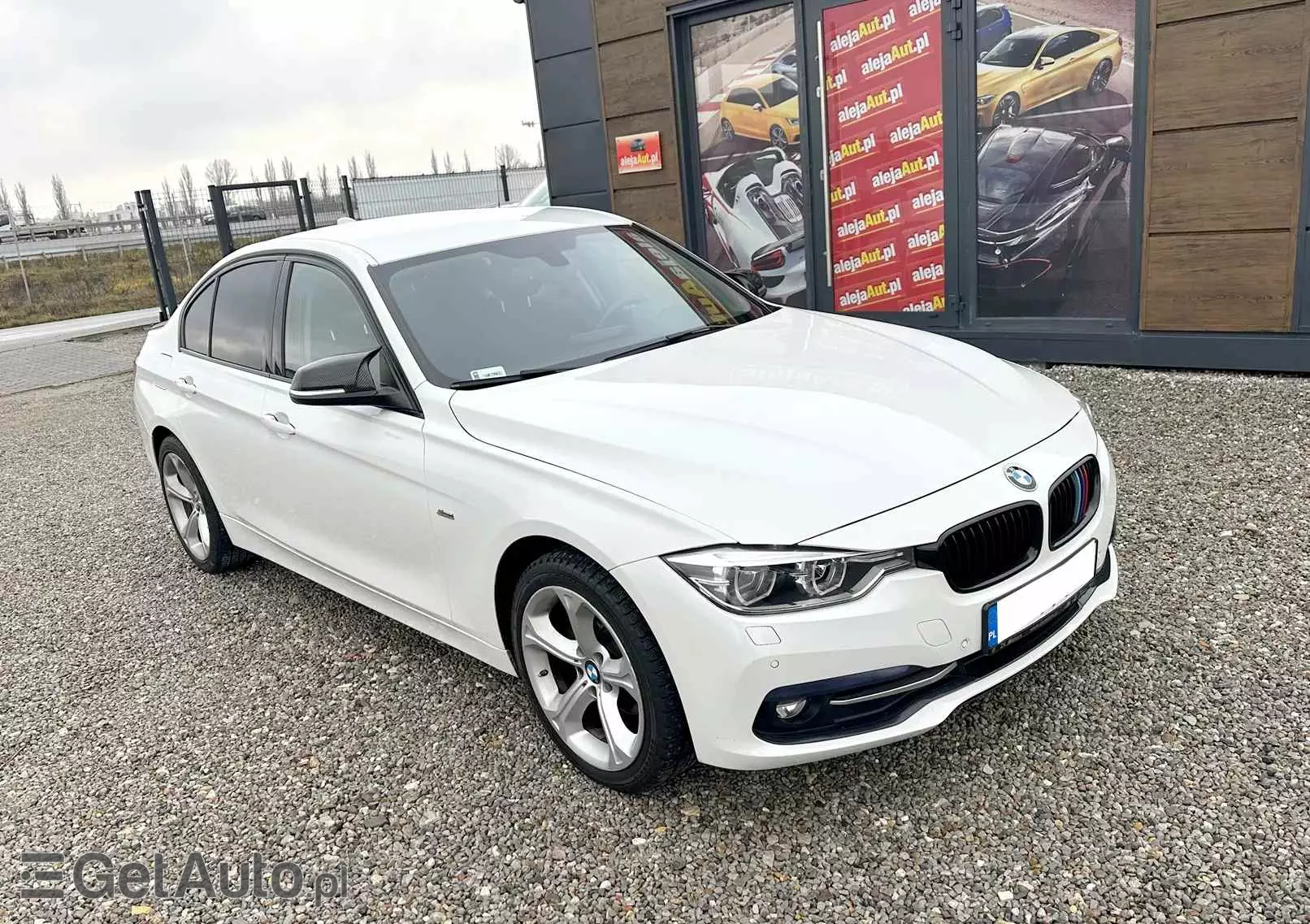 BMW Seria 3 320d xDrive Sport Line