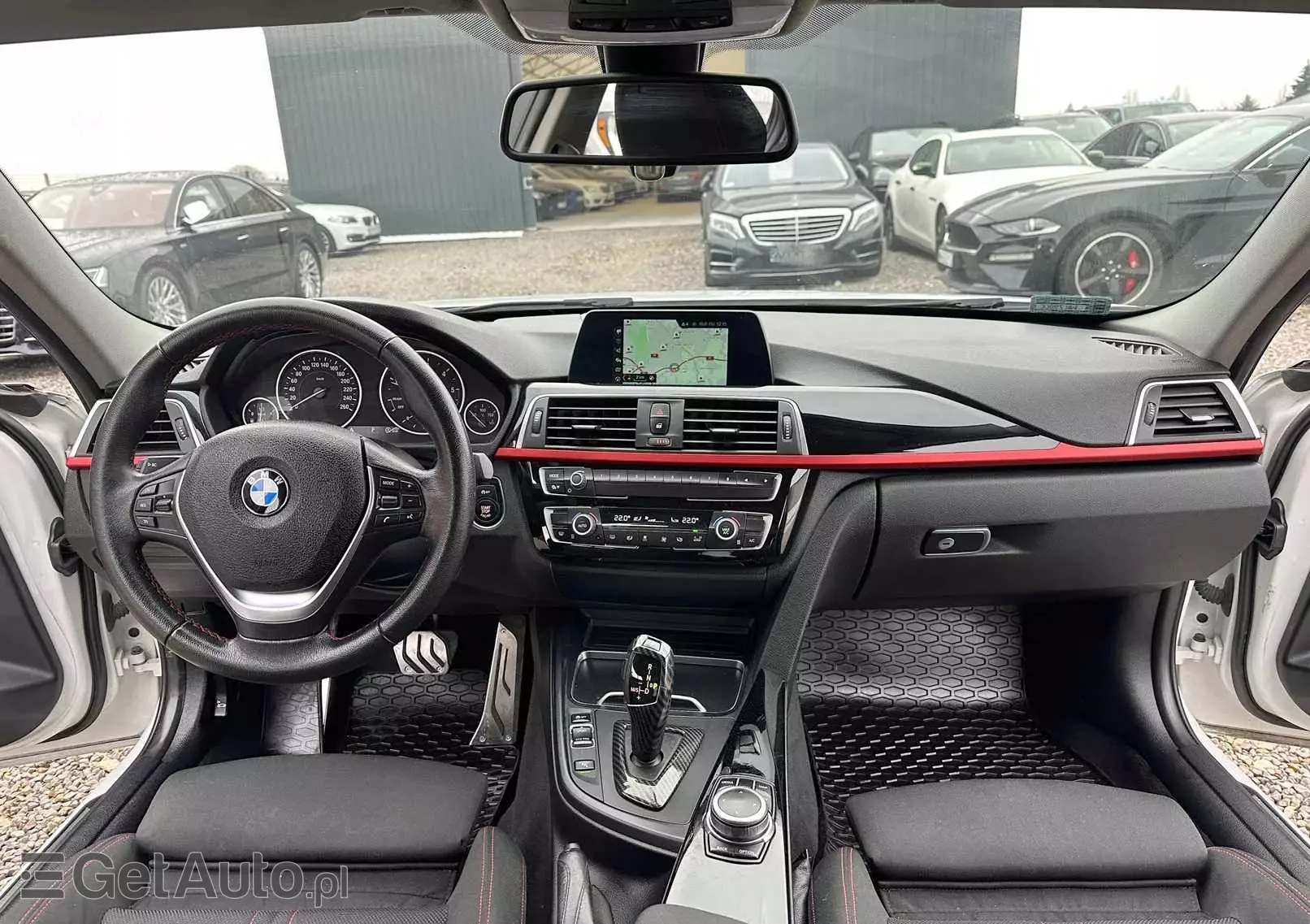 BMW Seria 3 320d xDrive Sport Line