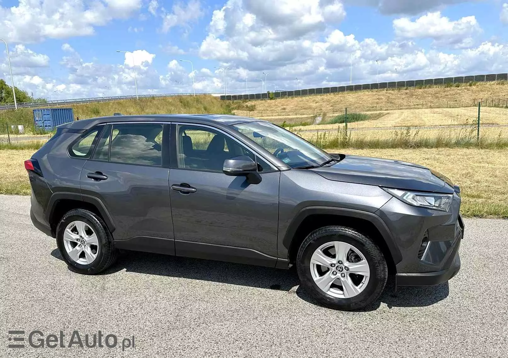 TOYOTA RAV4 2.0 Active 4x2