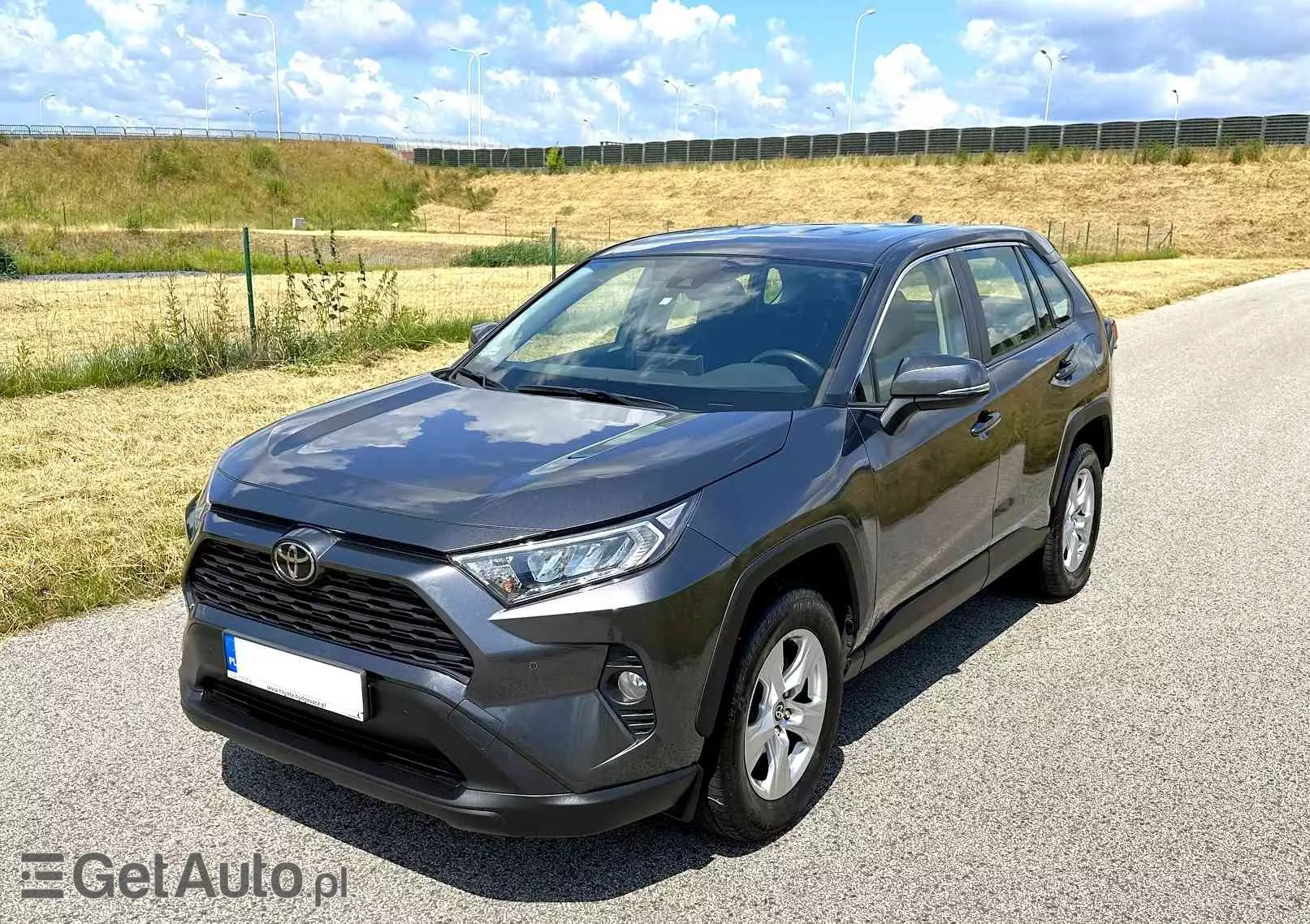 TOYOTA RAV4 2.0 Active 4x2