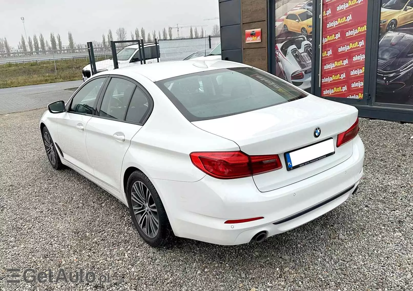 BMW Seria 5 518d Luxury Line