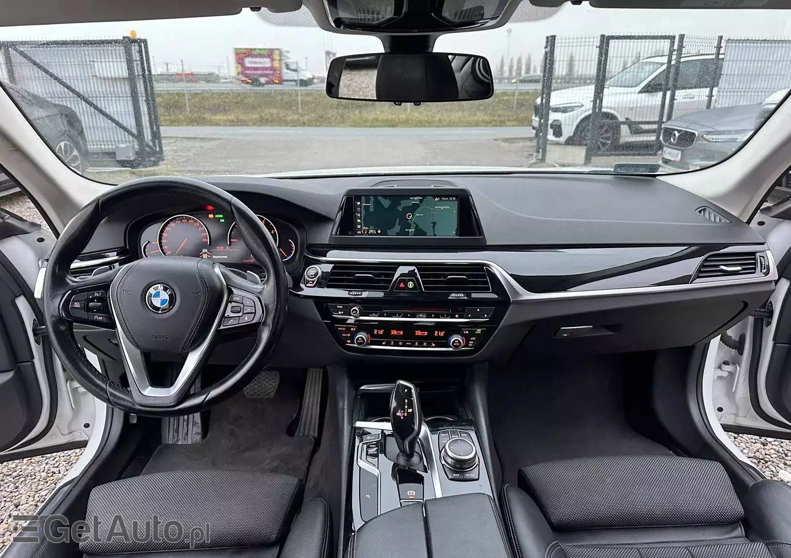 BMW Seria 5 518d Luxury Line